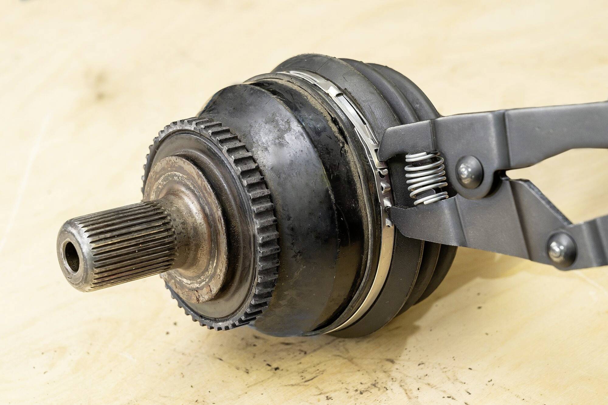 Vigor V4641 Spannschellenzange 1St.