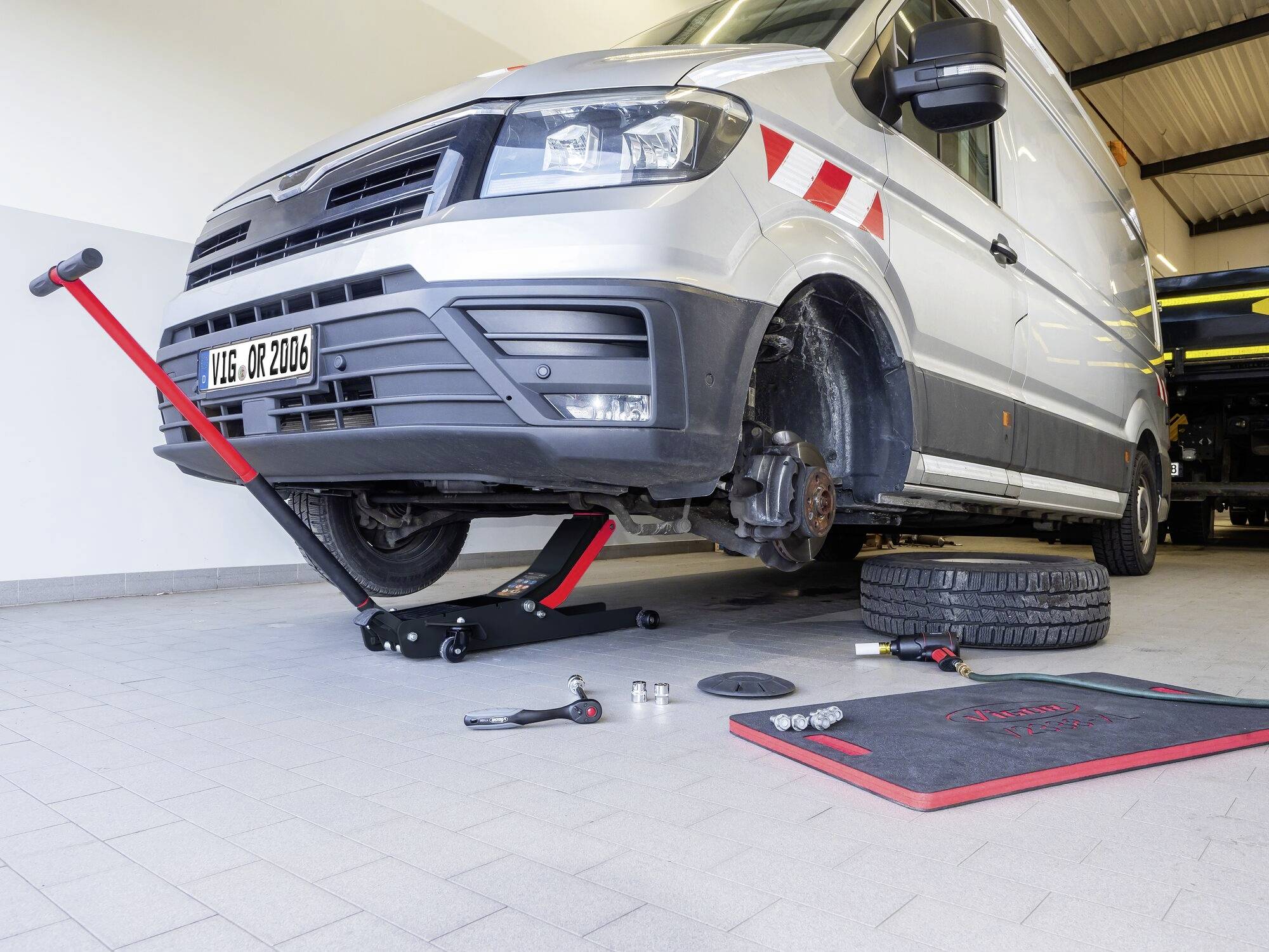 Vigor V6031 Rangierwagenheber 2 t Arbeitshöhe: 53cm (max)