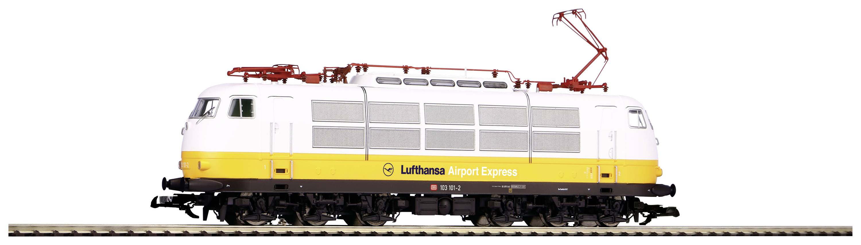 Ein weiß-gelber 'Lufthansa Airport Express'-Zug steht auf Gleisen. Der Zug hat ein rotes Stromabnehmerteil auf dem Dach.