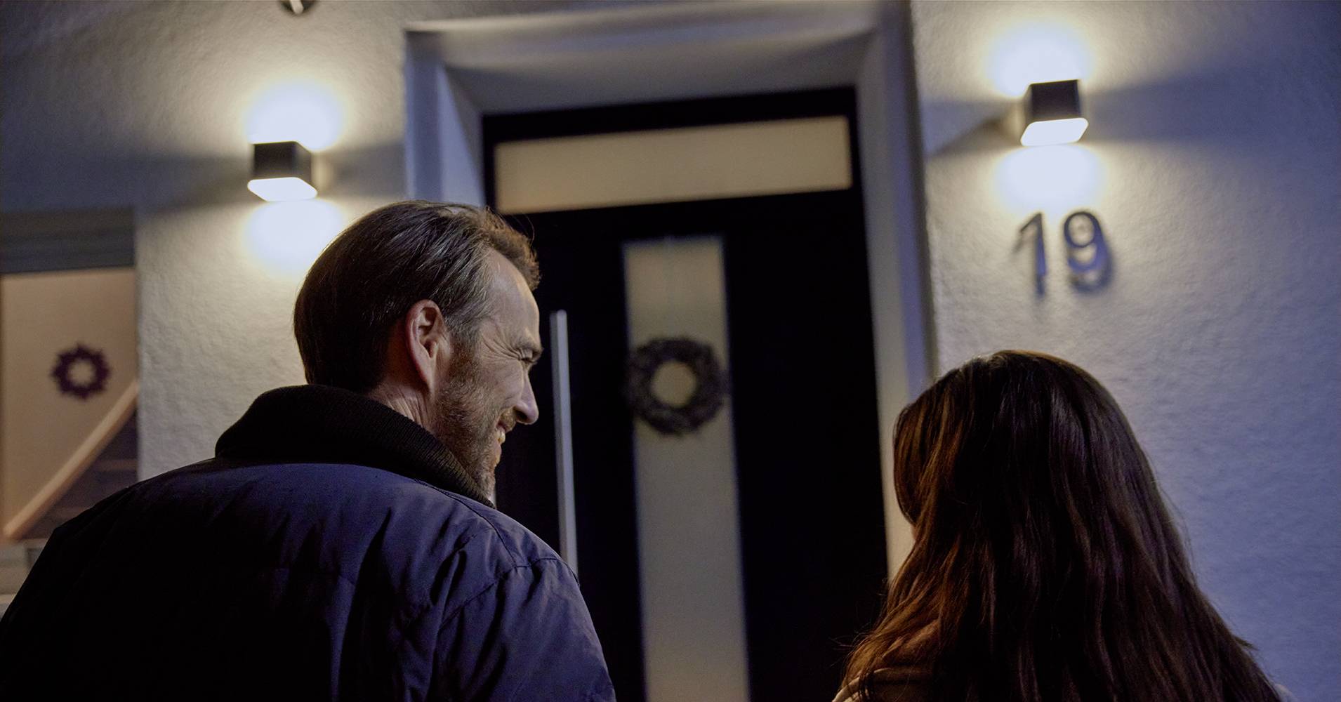 Steinel L 830 SC ANT 055493 Außenwandleuchte mit Bewegungsmelder 9.1 W Anthrazit