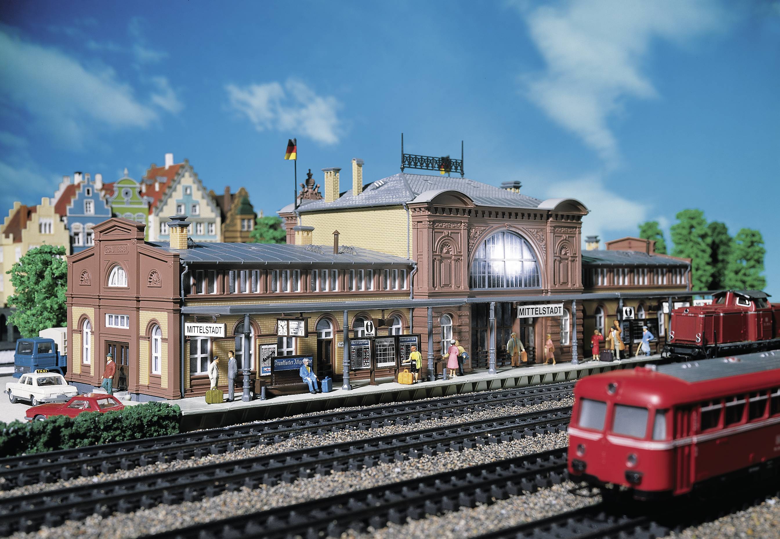 Faller 110115 H0 Bahnhof Mittelstadt