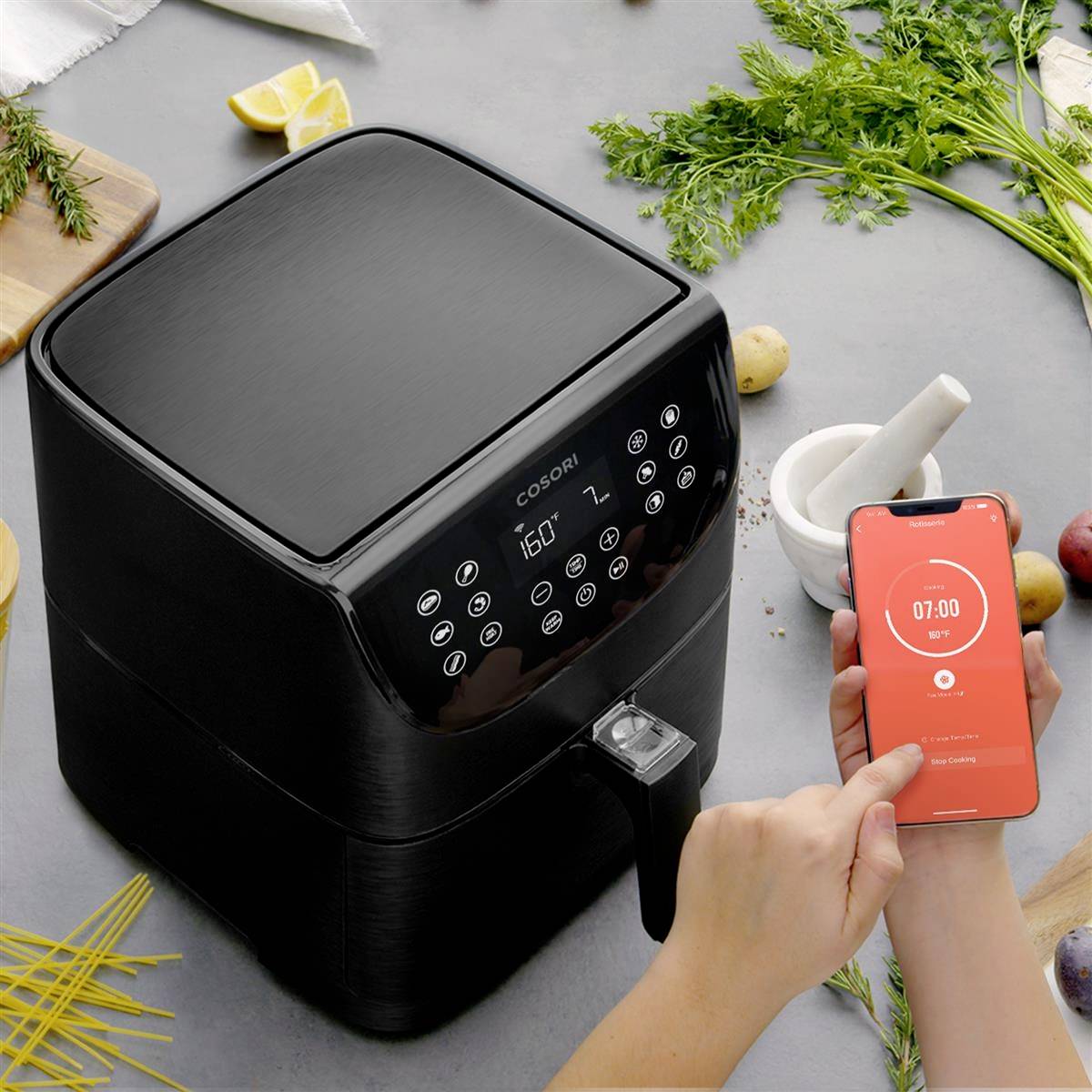 Cosori CS158-AF-RXB Heißluft-Fritteuse 5.5l 1700W App steuerbar, Antihaftbeschichtung, mit Display, BPA-frei, Überhitzungsschutz