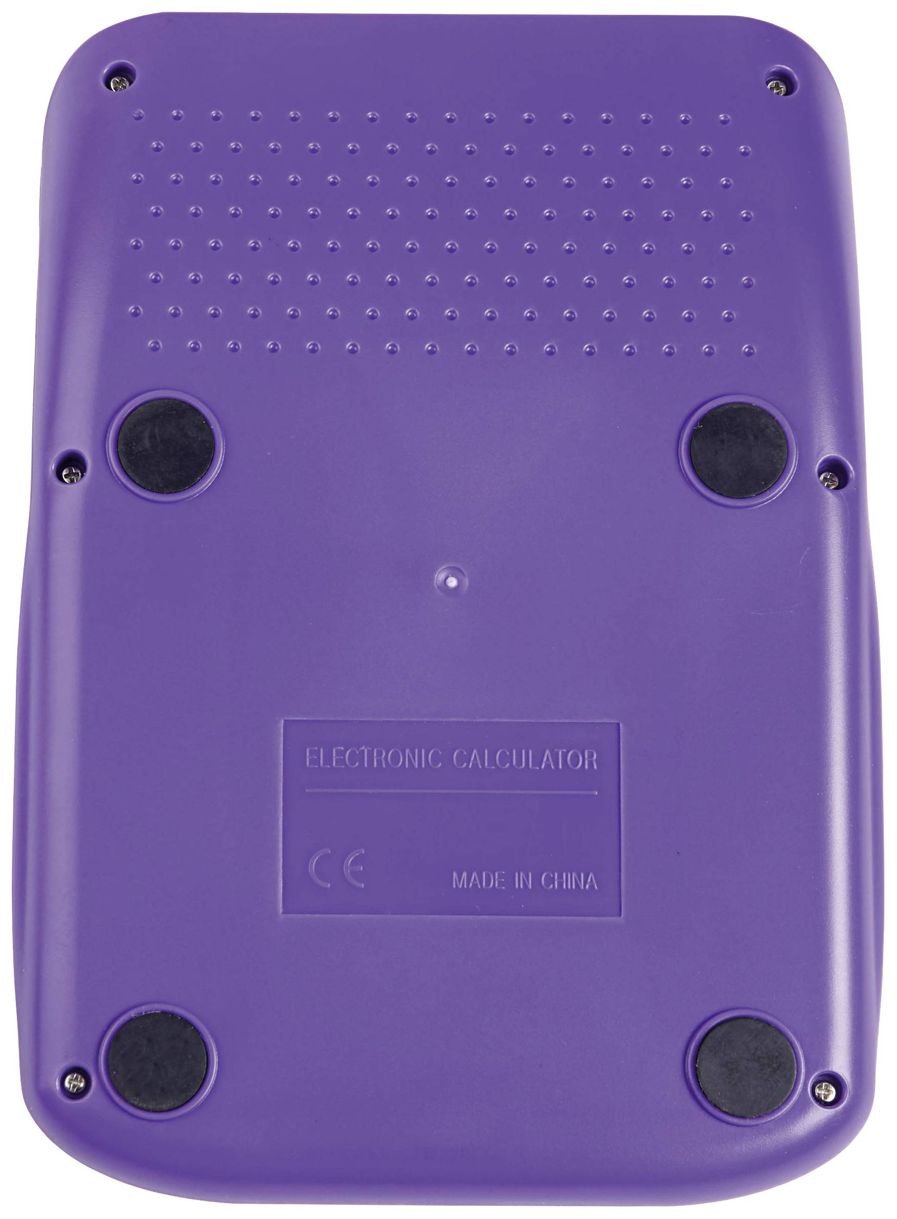 Lila Rückseite eines elektronischen Taschenrechners mit rutschfesten Füßen und der Aufschrift 'Electronic Calculator', 'CE', 'Made in China'.