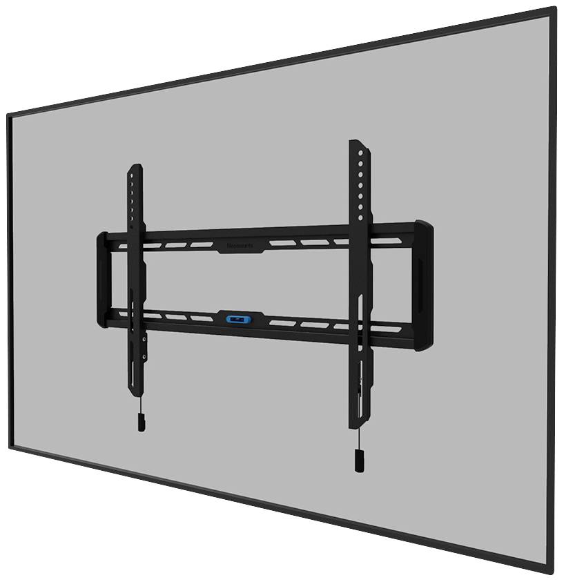 Eine schwarze TV-Halterung an einer grauen Wand befestigt, ohne sichtbaren Fernseher. Die Halterung ist schlicht und funktionell designt.