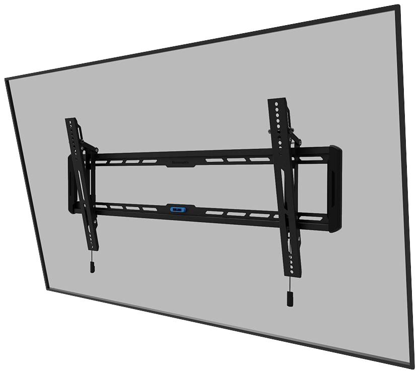 Ein Flachbildfernseher ist an einer schwarzen, neigbaren Wandhalterung montiert. Die Halterung ist zentral am Fernseher befestigt.
