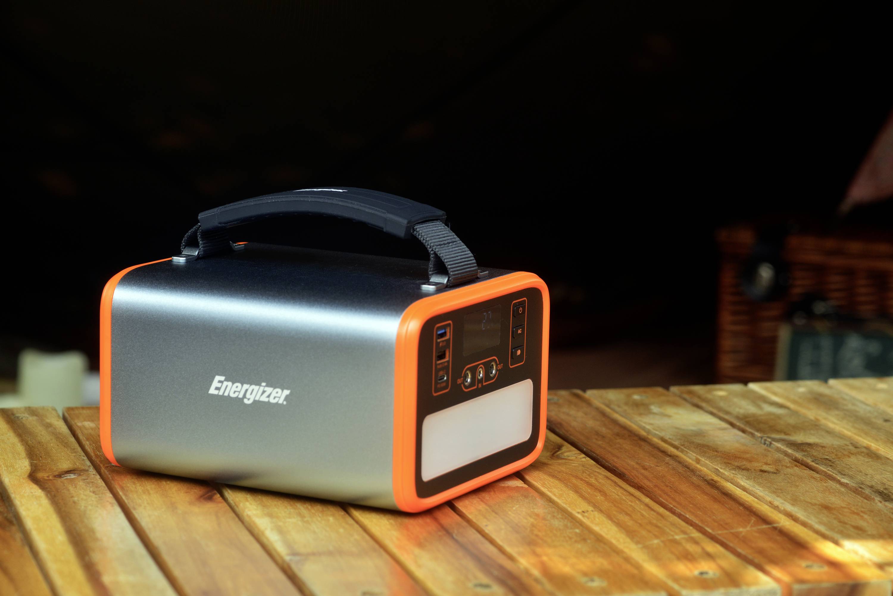 Energizer PPS240W2 Powerstation 72Ah LiFePO 4 Schwarz/Orange