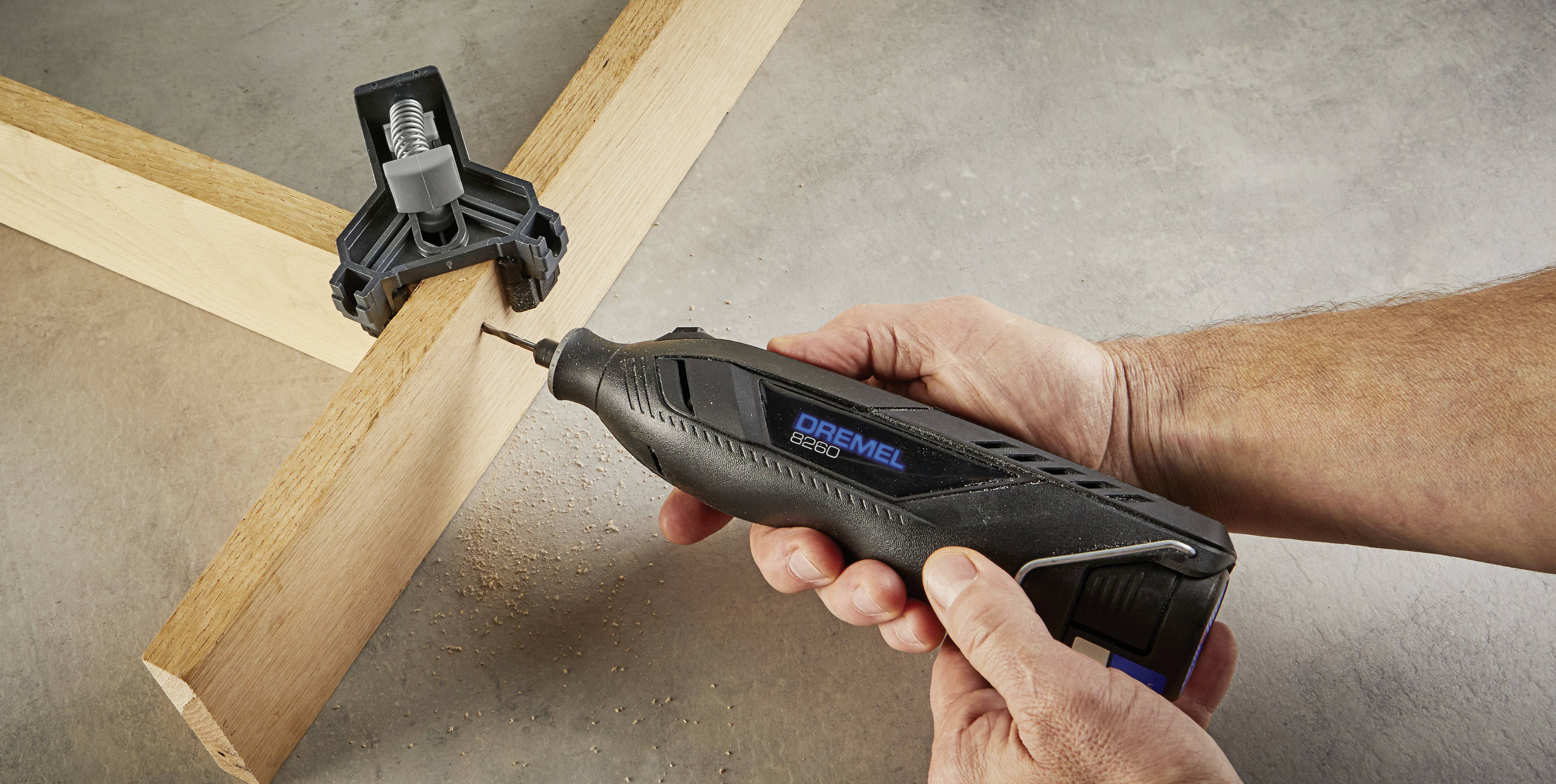 Dremel 8260 F0138260JA Multifunktionswerkzeug inkl. Akku, inkl. Ladegerät, mit Zubehör 1 Stück 12