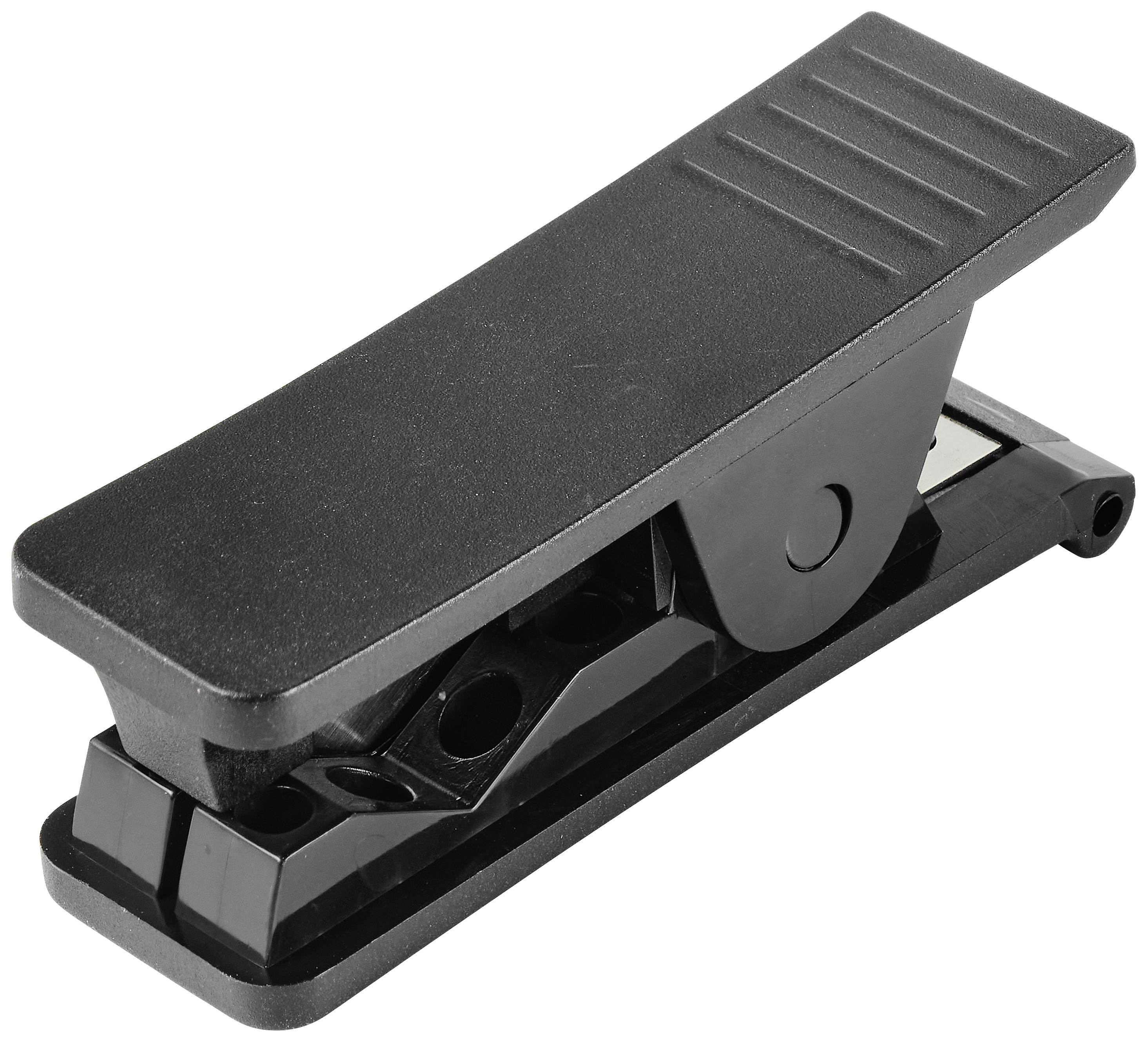 Ein schwarzer Locher, der auf einem Tisch liegt, verwendet, um Löcher in Papier zu stanzen.