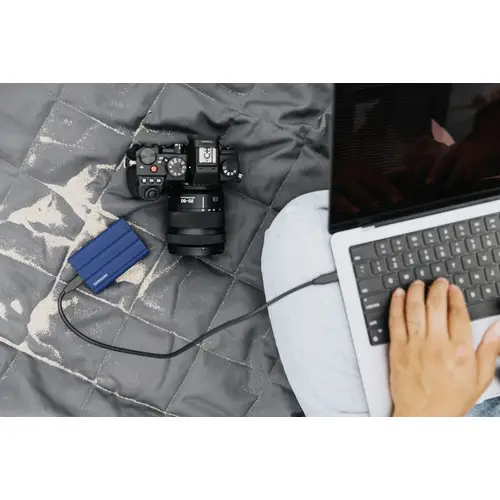 Samsung Portable T7 Shield 2 TB Externe SSD USB-A (USB 3.2 Gen 2) Blau PC/Mac MU-PE2T0R/EU Samsung Portable T7 Shield 2 TB Externe SSD USB-A (USB 3.2 Gen 2) Blau PC/Mac MU-PE2T0R/EU