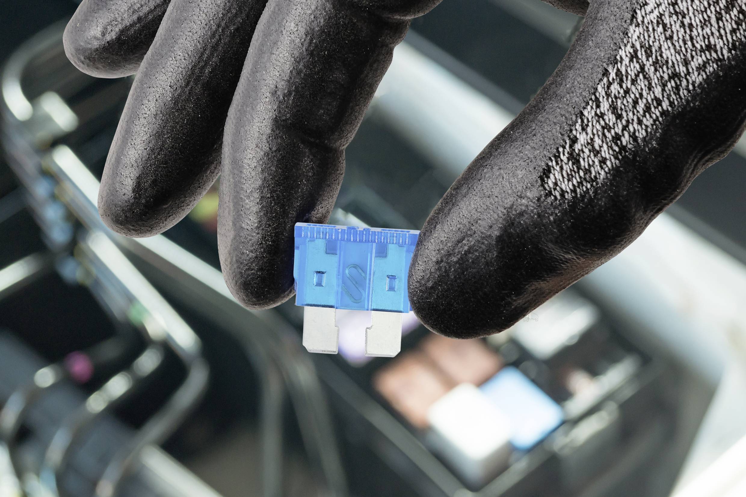 TRU COMPONENTS TC-10334032 Standard Flachsicherung 5 A, 7.5 A, 10 A, 15 A, 20 A, 25 A, 30A Orange, Braun, Rot, Blue, Gelb, Klar