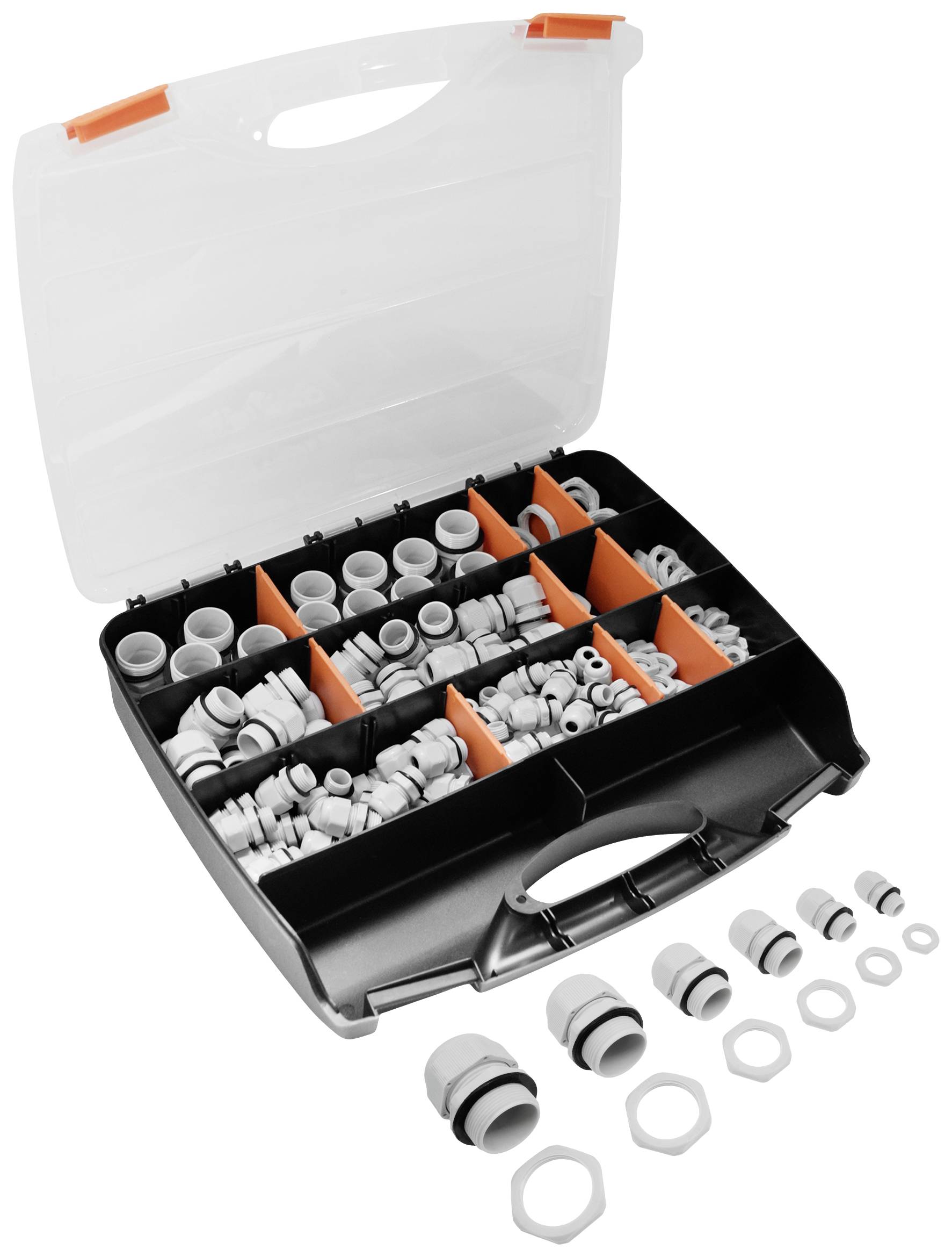 Ein offener Koffer mit verschiedenen Kunststoffrohrverbindern in Fächern. Vor dem Koffer sind einige Verbindungsstücke ausgelegt.