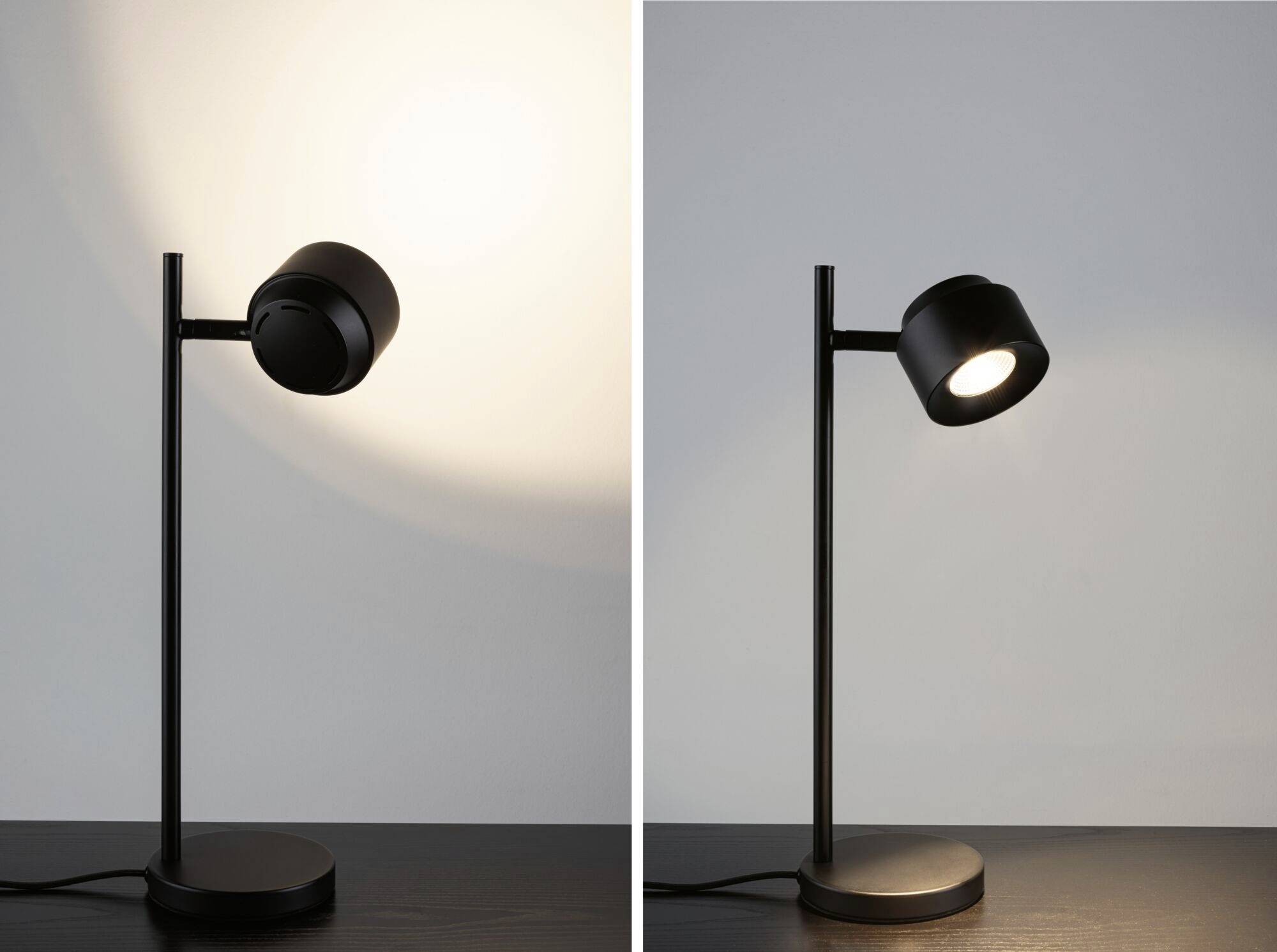 Zwei Tischlampen auf dunklem Tisch, eine strahlt warmes Licht, die andere kaltes Licht ab.