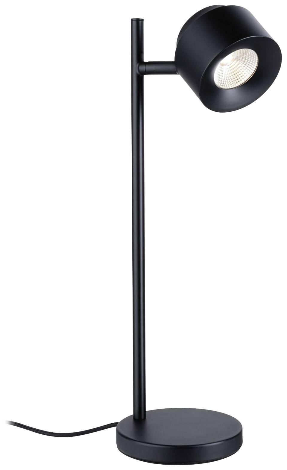 Eine schwarze, moderne Tischlampe mit rundem Schirm und stabilem Fuß, eingeschaltet mit sichtbarem Kabel.