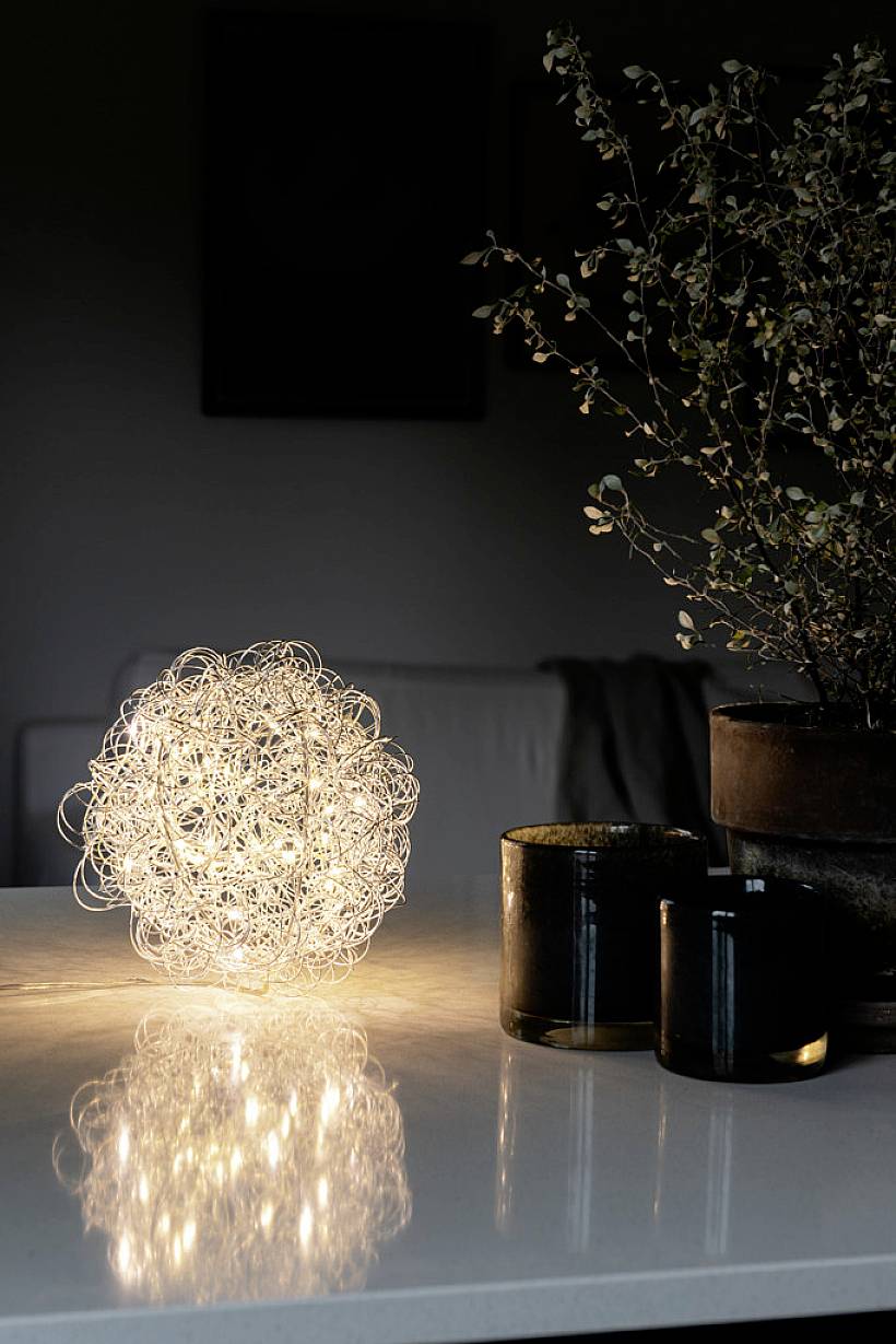 Konstsmide 3513-303 LED-Silhouette Kugel EEK G (A - G) Warmweiß LED Silber