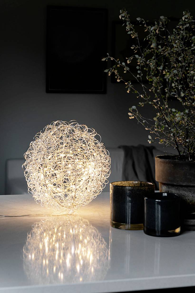 Konstsmide 3514-303 LED-Silhouette Kugel EEK F (A - G) Warmweiß LED Silber