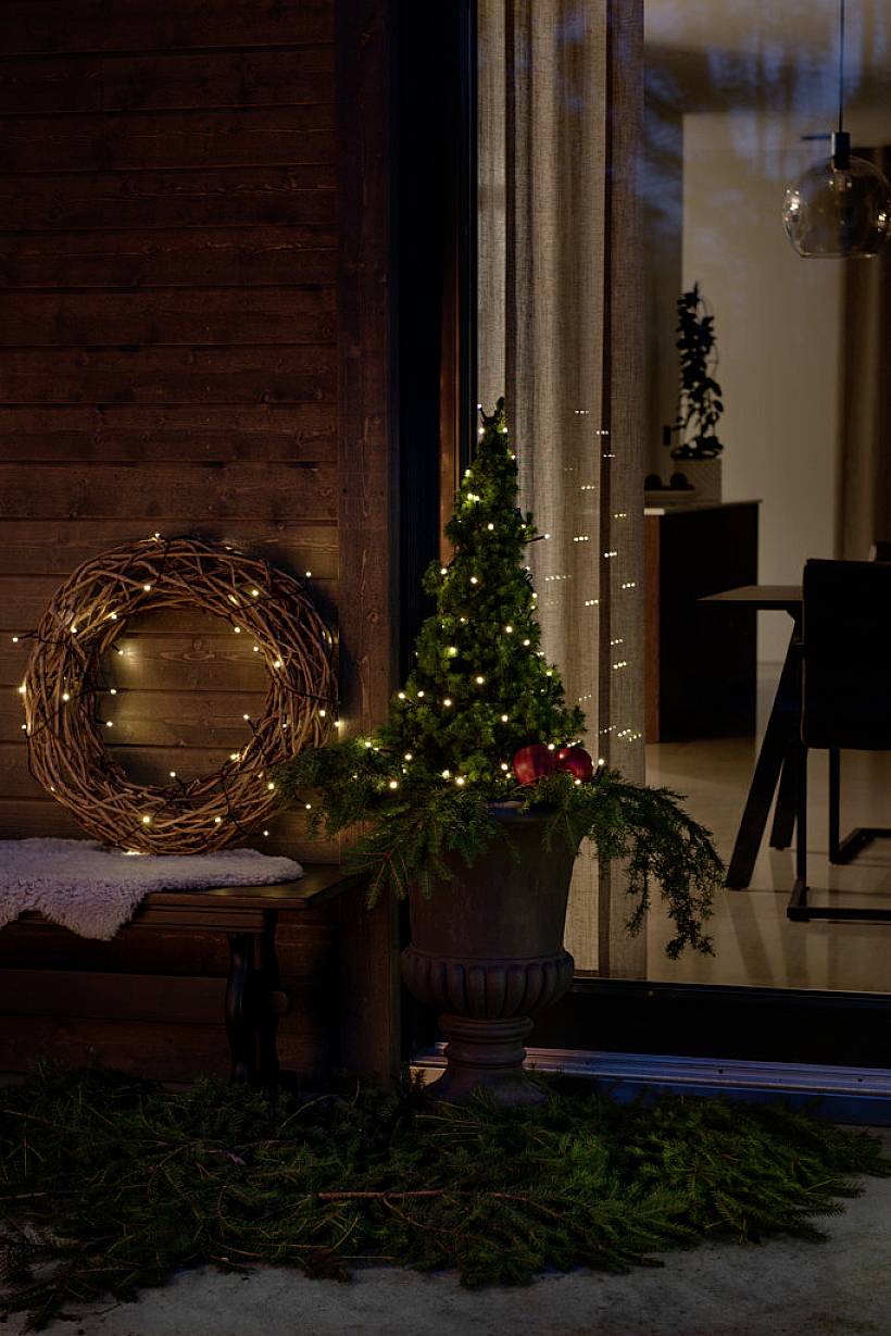 Konstsmide 3724-130 Lichterkette Außen batteriebetrieben Anzahl Leuchtmittel 40 LED Warmweiß Beleuchtete Länge: 3.9m mit Schalter