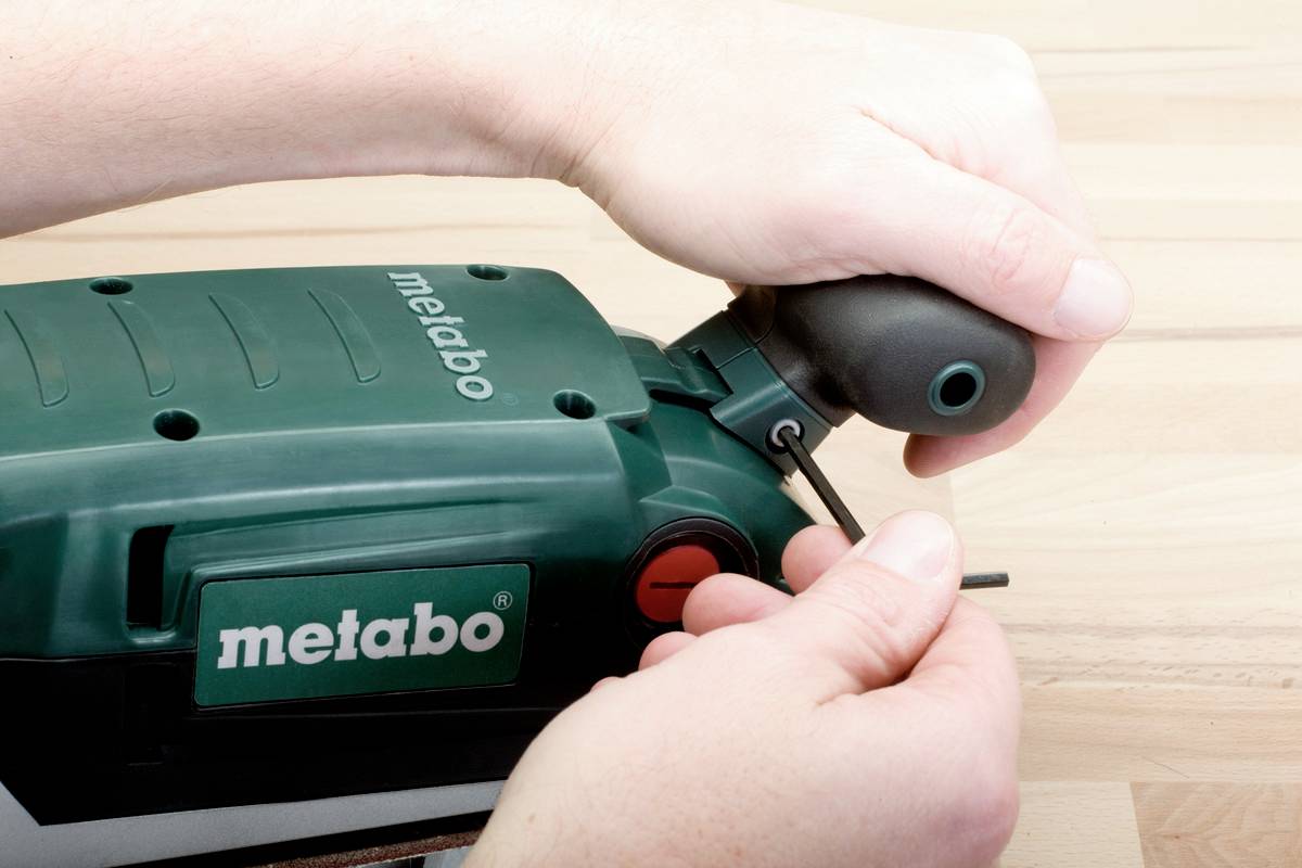 Metabo BAE 75 600375000 Bandschleifer 1010 W 85 x 150 mm Band-Breite 75 mm Band-Länge 533 mm