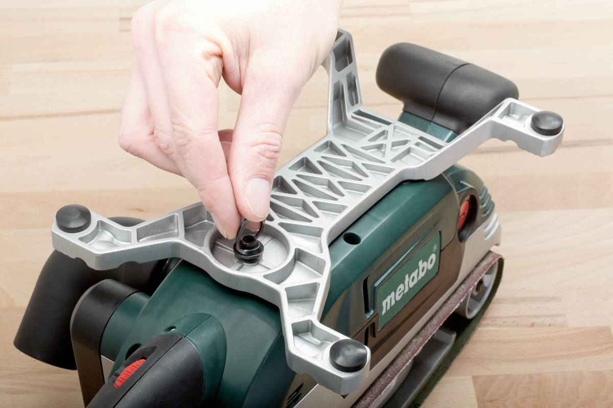 Metabo BAE 75 Bandschleifer 1010 W 85 x 150 mm Band-Breite 75 mm Band-Länge 533 mm