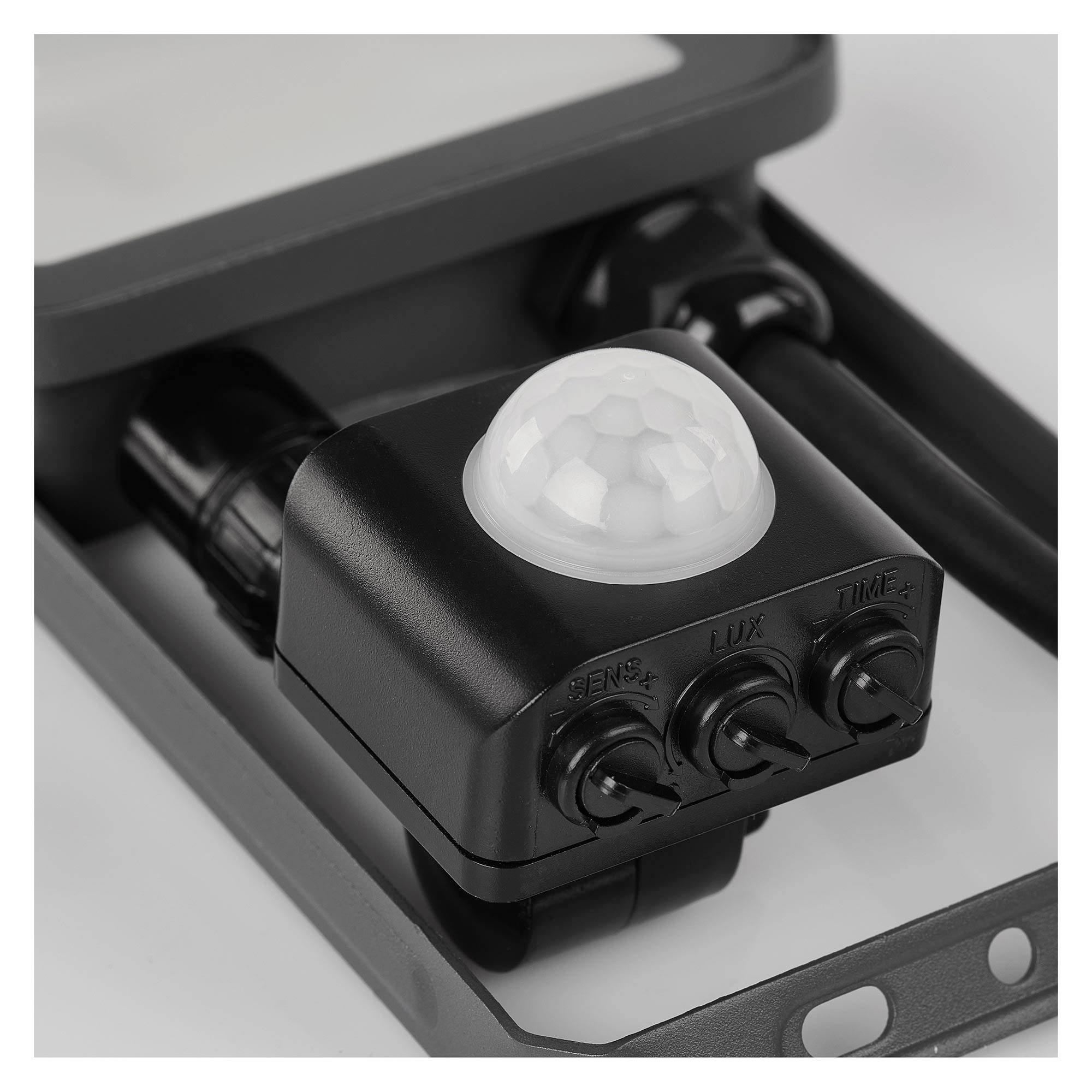 Emos Profi ZS2732 LED-Flutlichtstrahler 30 W Neutralweiß