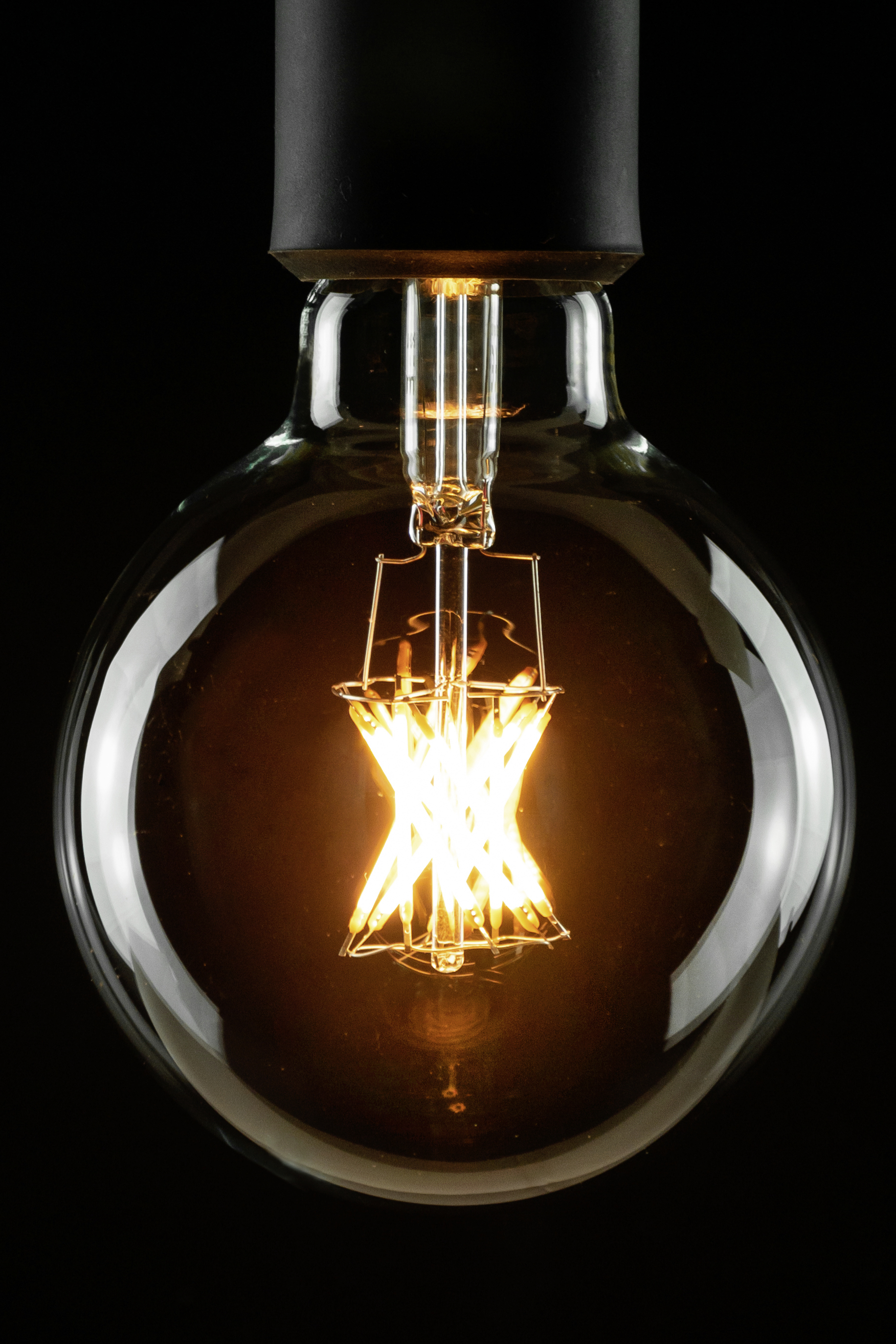 Segula 55283 LED EEK G (A - G) E27 Globeform 5 W = 35 W Warmweiß (Ø x L) 95 mm x 140 mm 1 St.