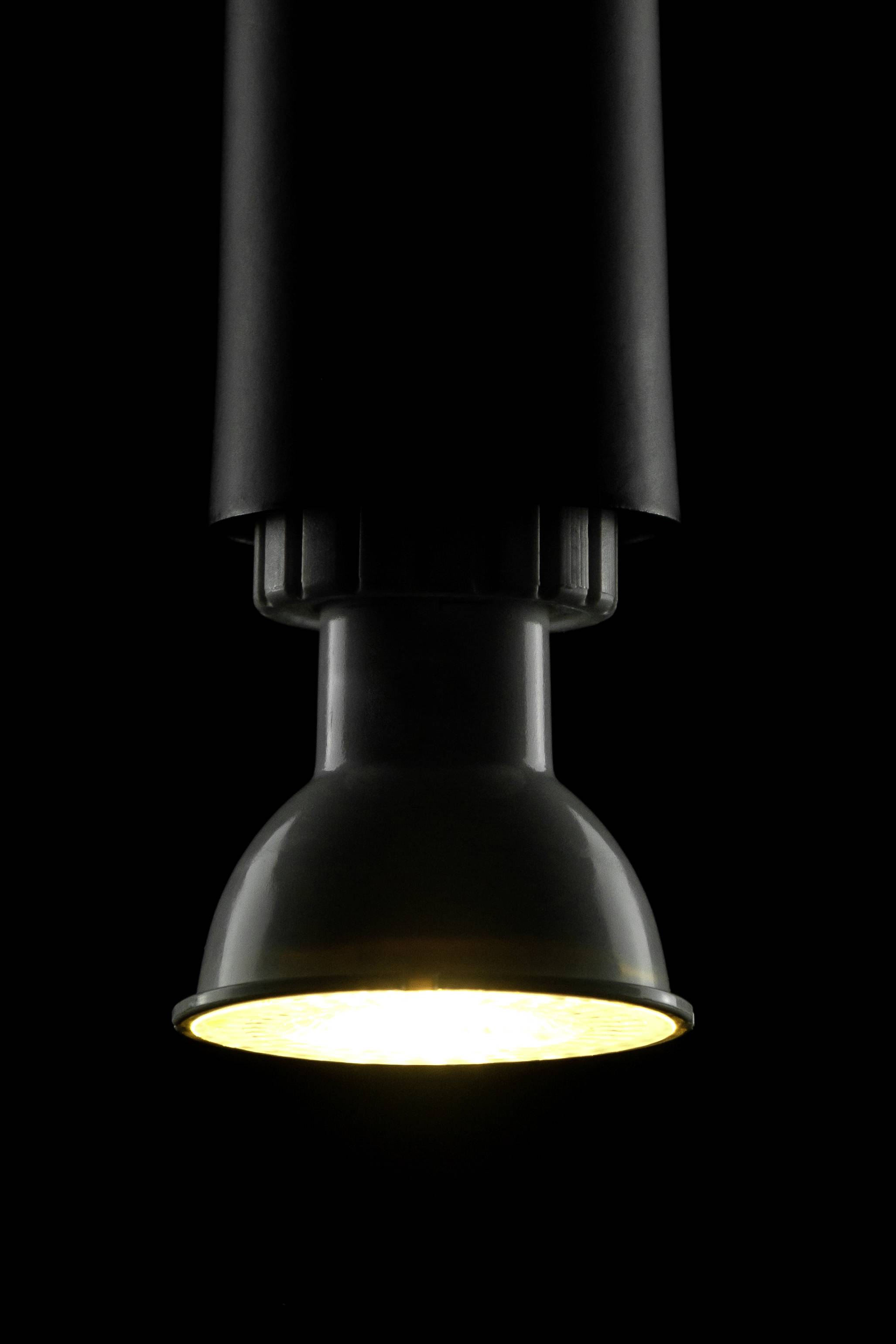 Tungsram 65651 LED EEK F (A - G) GU10 Reflektor 6.8 W = 50 W Warmweiß (Ø x L) 50 mm x 54 mm 1 St.