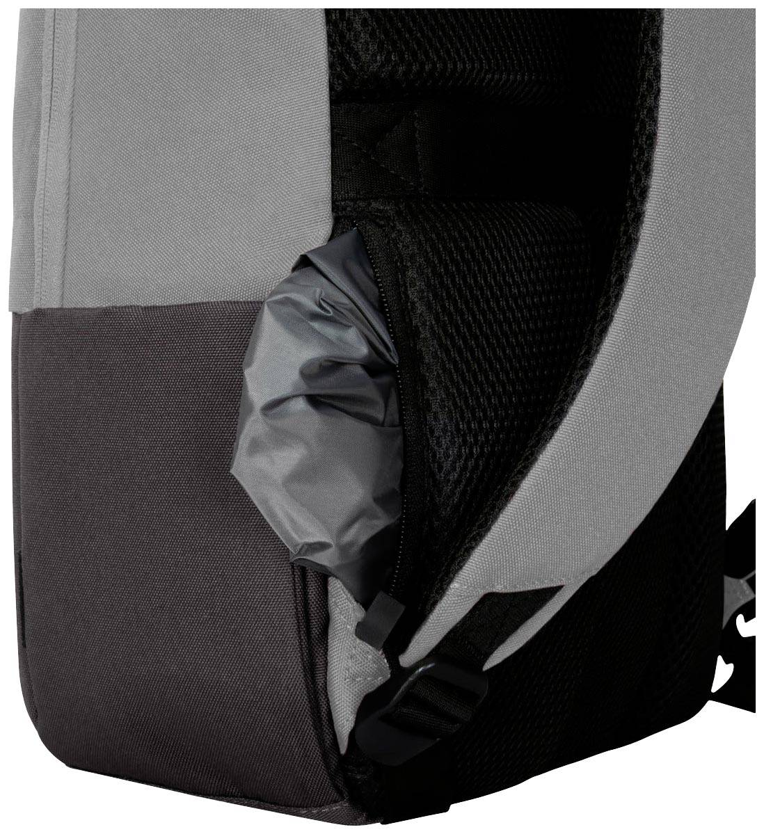 Grauer und schwarzer Rucksack, Detailaufnahme des Rückenteils mit einem seitlichen Fach für eine Wasserflasche.