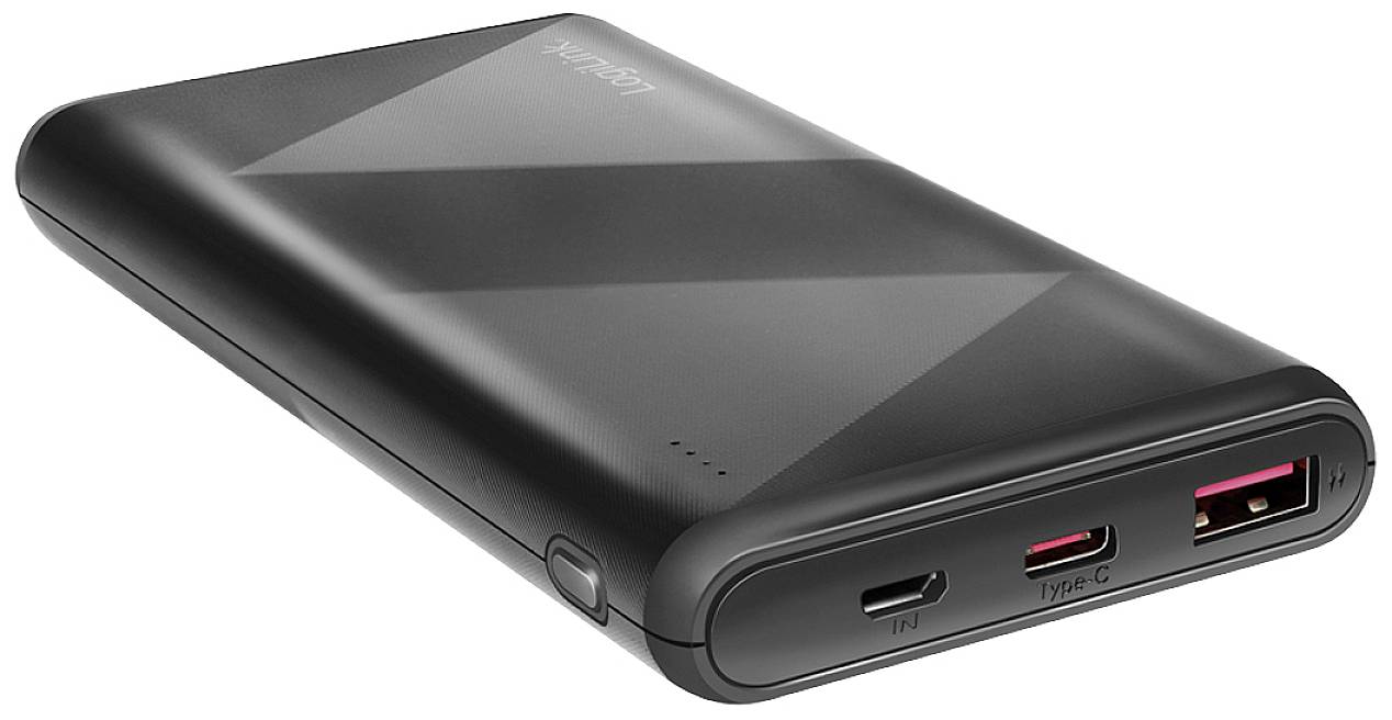 Eine schwarze Powerbank mit USB-Anschlüssen. Sie hat einen USB-A- und einen USB-C-Port und zeigt eine LED-Ladeanzeige.