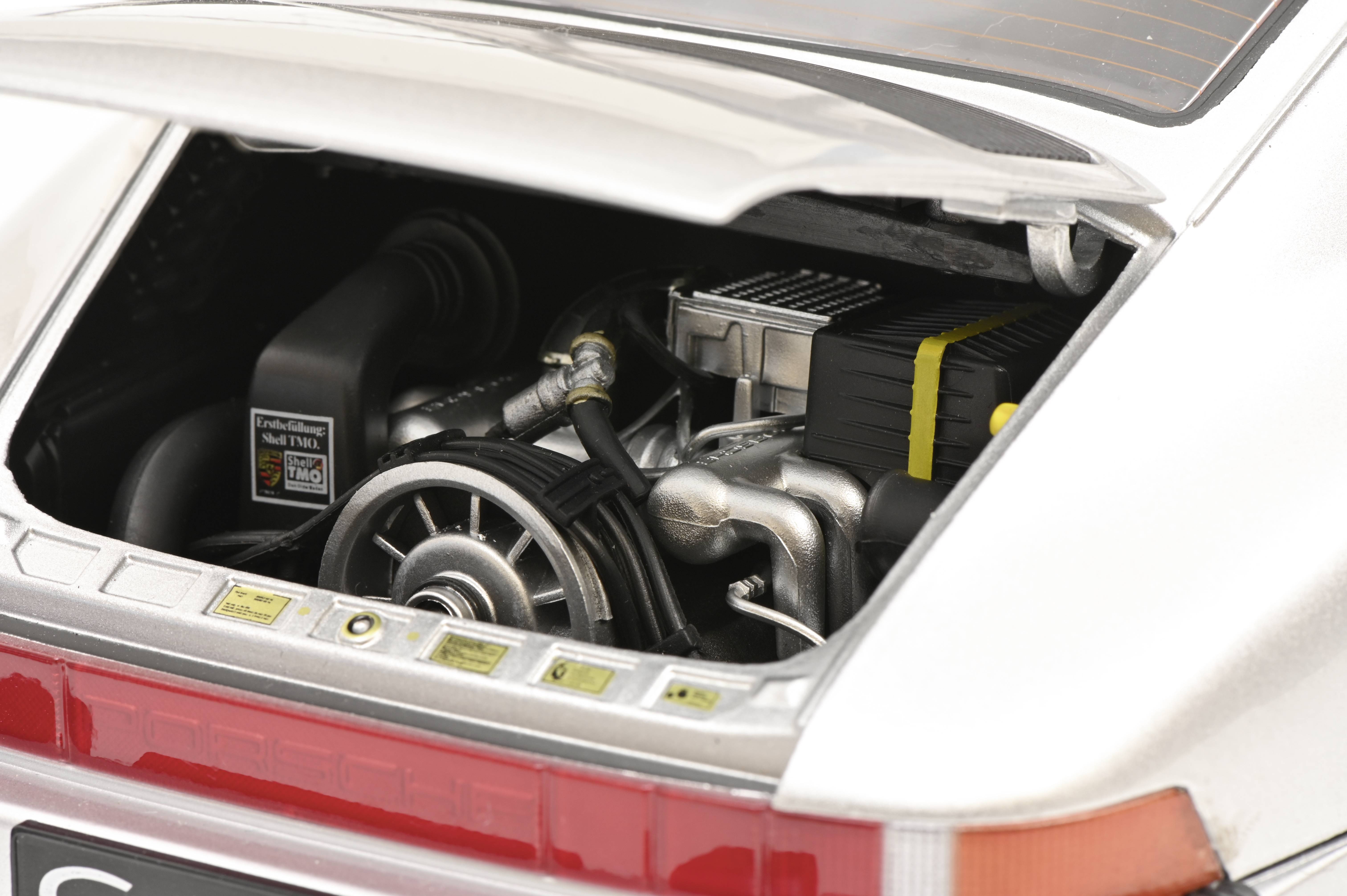 Schuco Porsche 911 Coupe 1:12 Modellauto