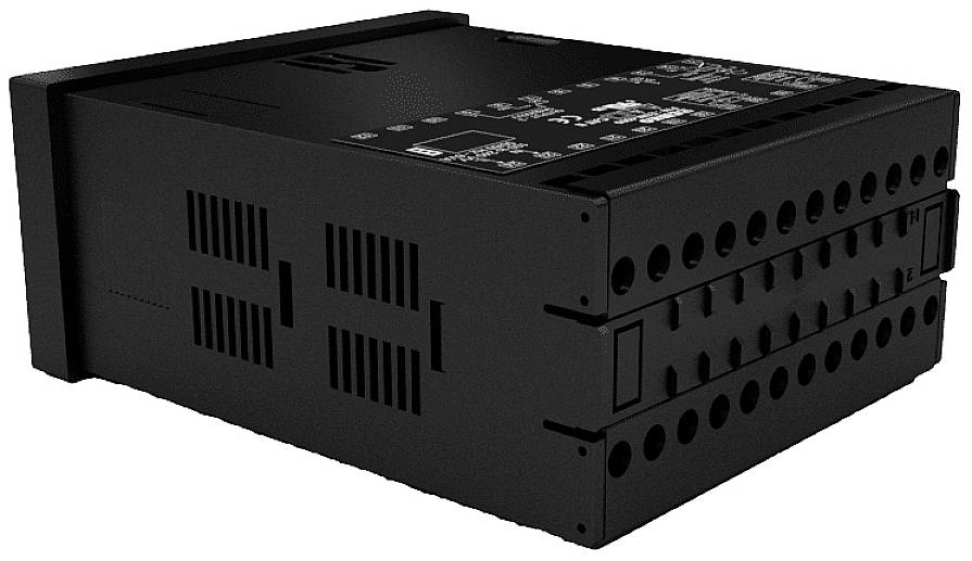 Ein schwarzes elektronisches Gerät mit mehreren Eingangs- und Ausgangsanschlüssen, vermutlich ein Steuerungsmodul für technische Systeme.