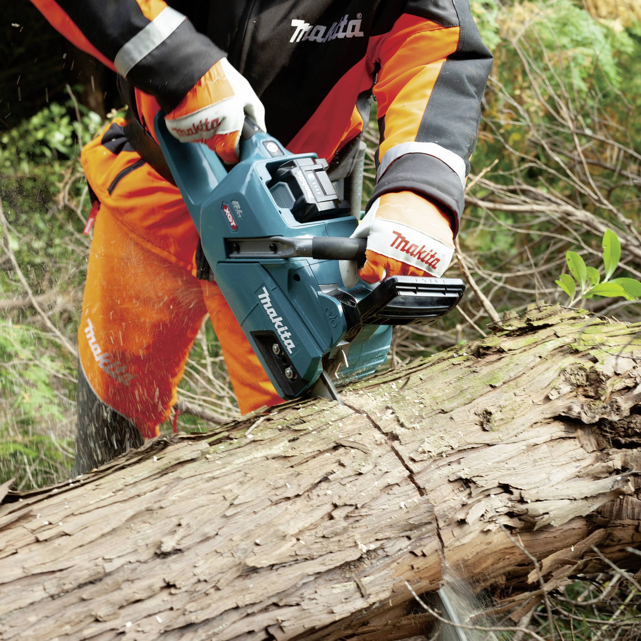 Makita UC011GZ Akku Kettensäge ohne Akku, ohne Ladegerät Schwertlänge 350mm