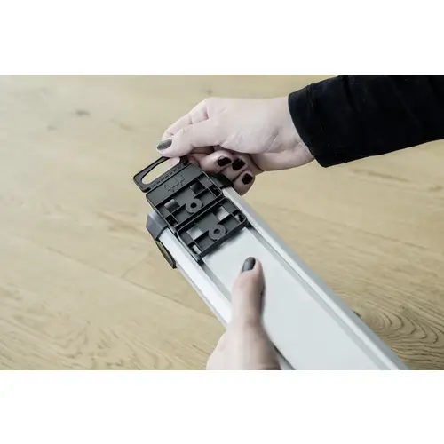 Brennenstuhl 1391030610 Steckdosenleiste mit Schalter Silber-Schwarz Schutzkontakt 1St. Brennenstuhl 1391030610 Steckdosenleiste mit Schalter Silber-Schwarz Schutzkontakt 1St.