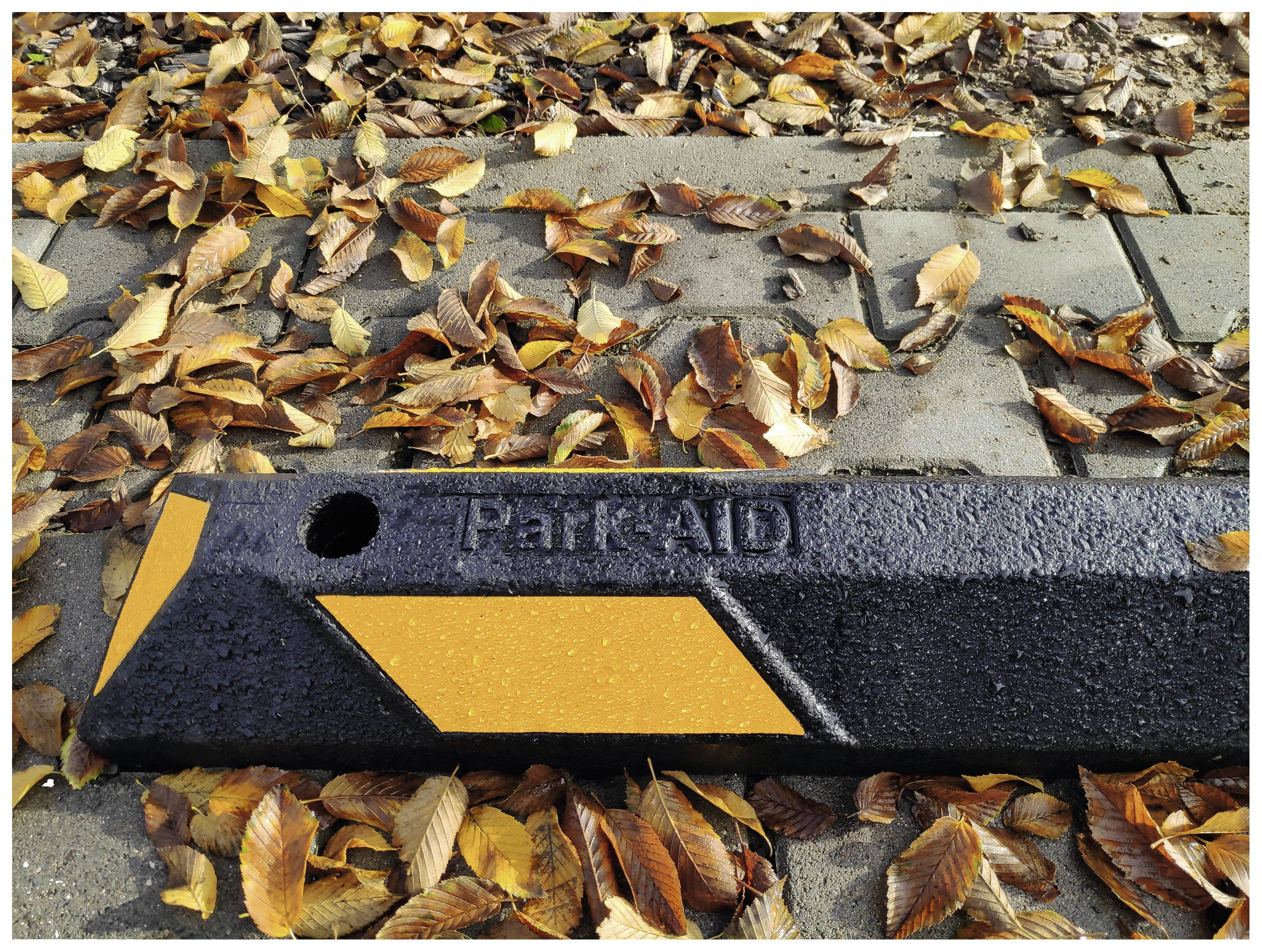 Moravia 284.27.207 Radstopp Park-AID 550 reflektierend, 550 mm Parkplatzbegrenzung (L x B x H) 550 x 100 x 150 mm