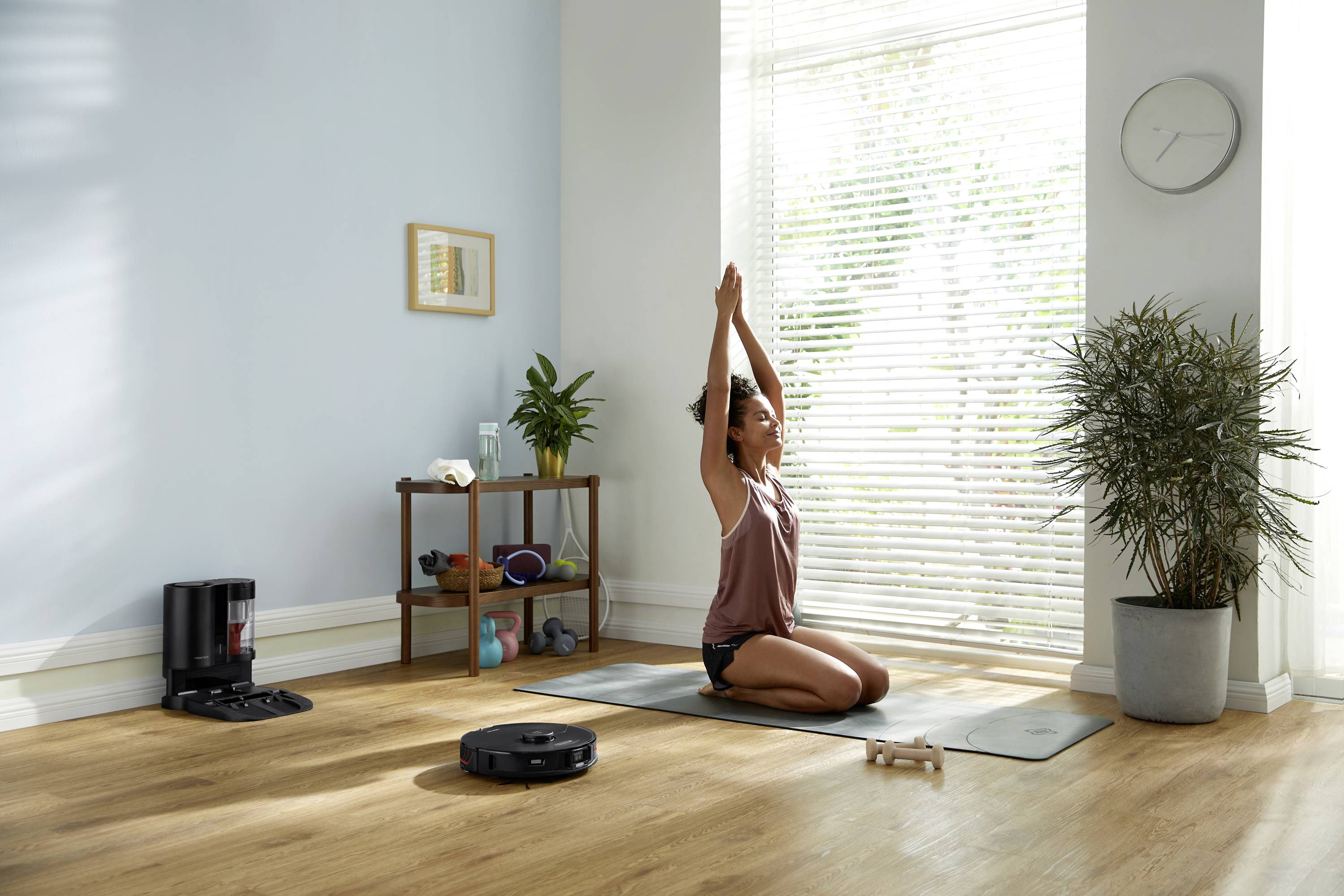 Roborock S7 MaxV Plus Saug-und Wischroboter Schwarz kompatibel mit Amazon Alexa, kompatibel mit Google Home, App gesteuert, Sprachgesteuert