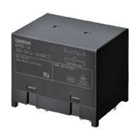 Ein schwarzes elektronisches Relais mit silbernen Anschlüssen und technischen Informationen auf der Oberfläche.