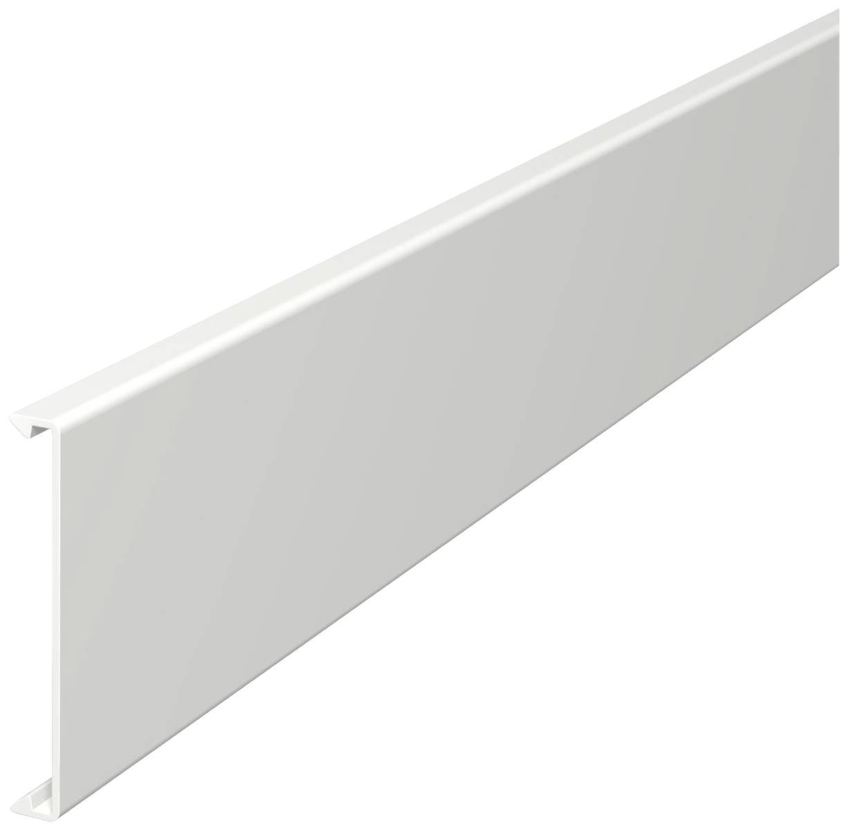 Eine weiße Sockelleiste aus Kunststoff in Seitenansicht. Sie hat eine glatte Oberfläche und ist für den unteren Wandabschluss geeignet.
