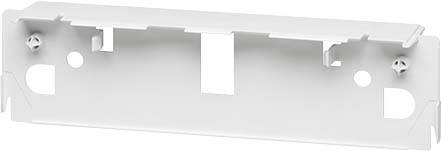 Ein weißes, rechteckiges Objekt mit einer zentralen, vertikalen Öffnung. Es wirkt funktional und schlicht im Design.