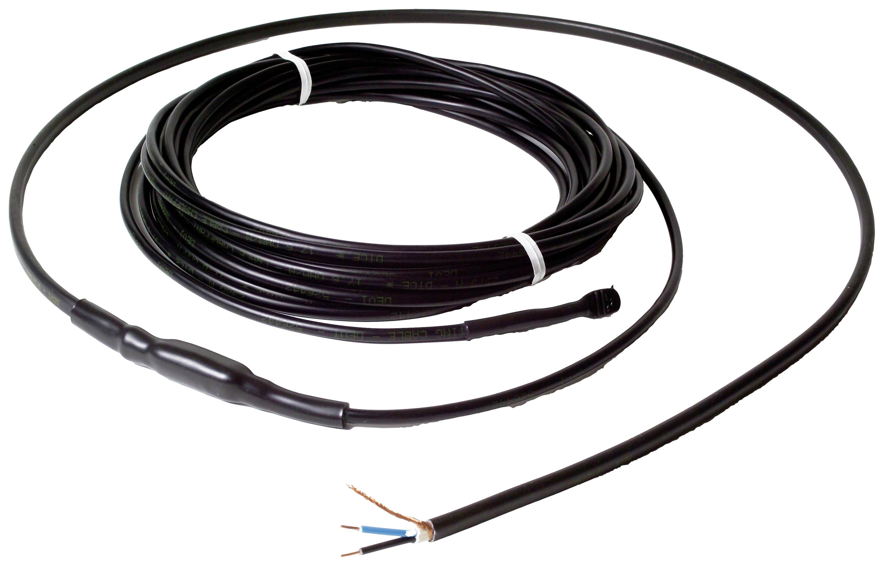 Ein langes, schwarzes Kabel mit offengelegten Drähten an einem Ende, aufgerollt und bereit zur Installation oder Verwendung.