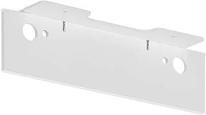 Metallplatte mit verschiedenen runden Öffnungen und Schraublöchern. Eventuell Teil einer größeren mechanischen Konstruktion.