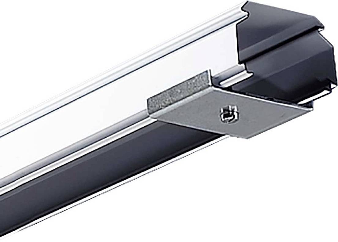 Ein silberfarbener Vorhangschienenhalter mit schwarzem Endstück und Metallschelle zur Deckenbefestigung.