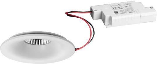 Ein runder LED-Spot mit einem weißen Gehäuse, verbunden mit einem Transformator über rote und schwarze Kabel.