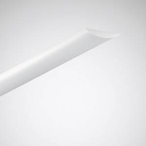 Ein schlichtes, modernes Deckenlicht in weißem Gehäuse, schräg von unten fotografiert, vor einem hellgrauen Hintergrund.