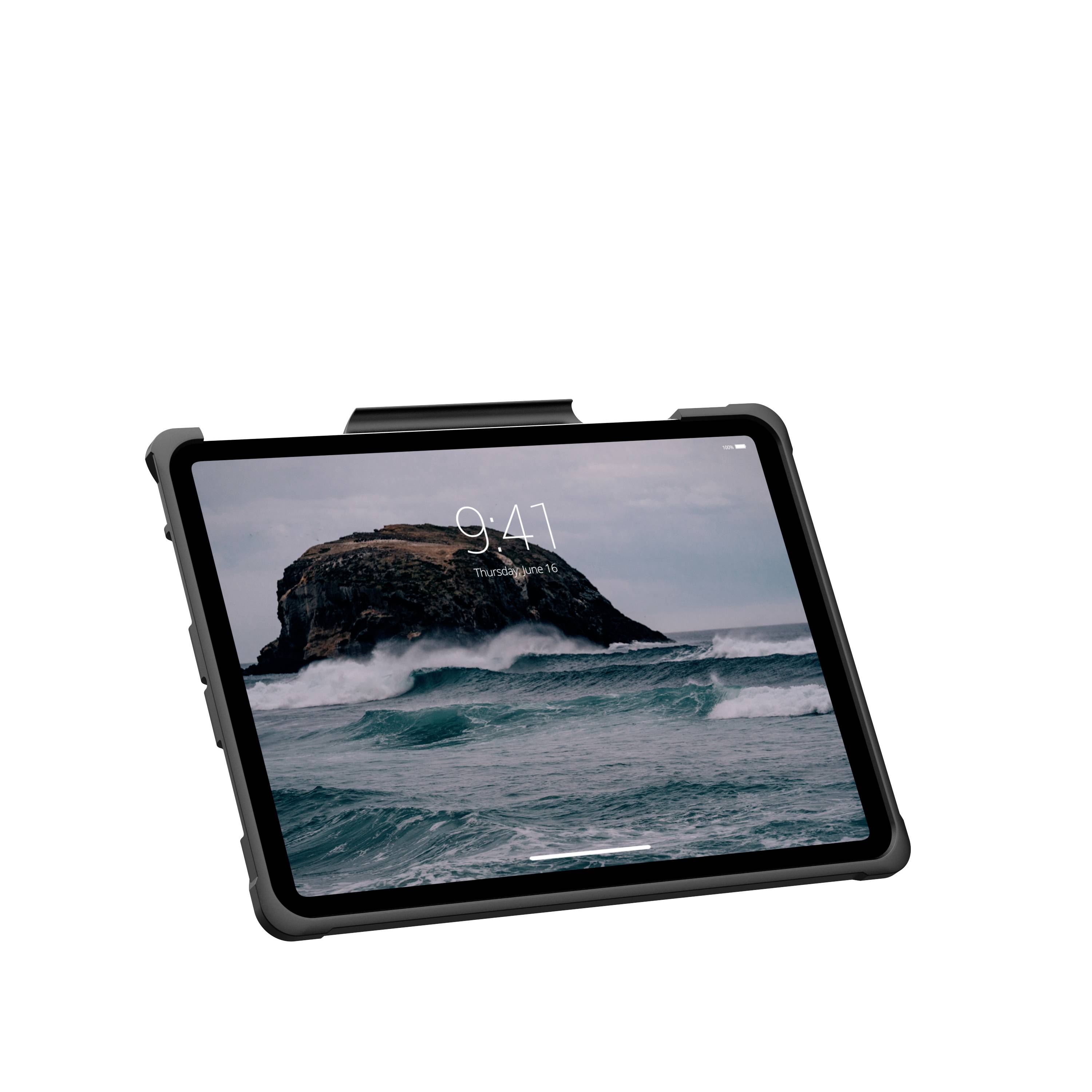 Tablet mit Küsten-Hintergrundbild, Uhrzeit '9:41' angezeigt.