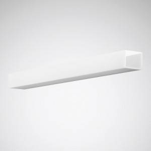 Ein rechteckiges, weißes Lichtpaneel hängt horizontal an einer grauen Wand, dient zur Beleuchtung moderner Innenräume.