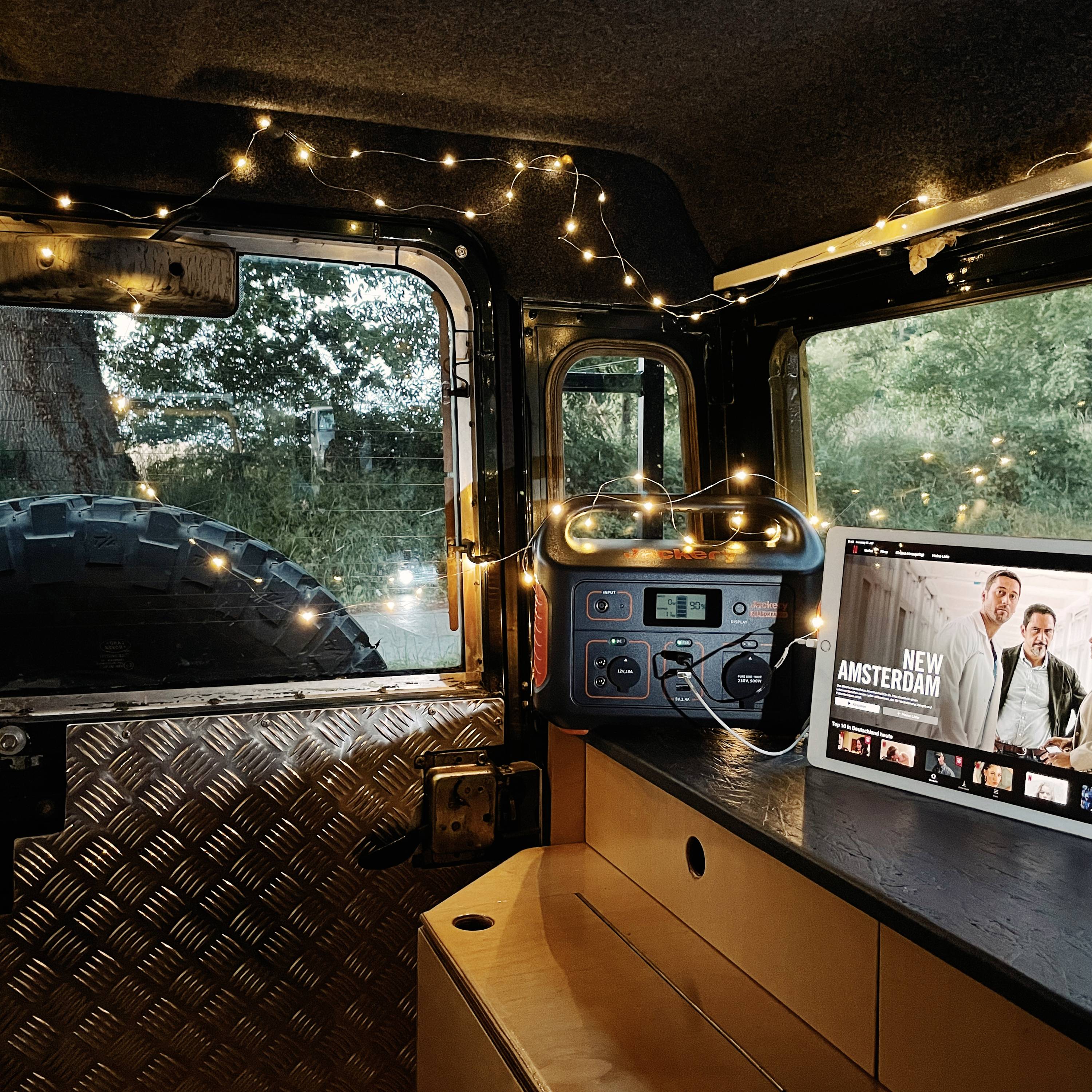 Jackery Explorer 500 Powerstation Li-Ion Schwarz, Orange mit Laderegler