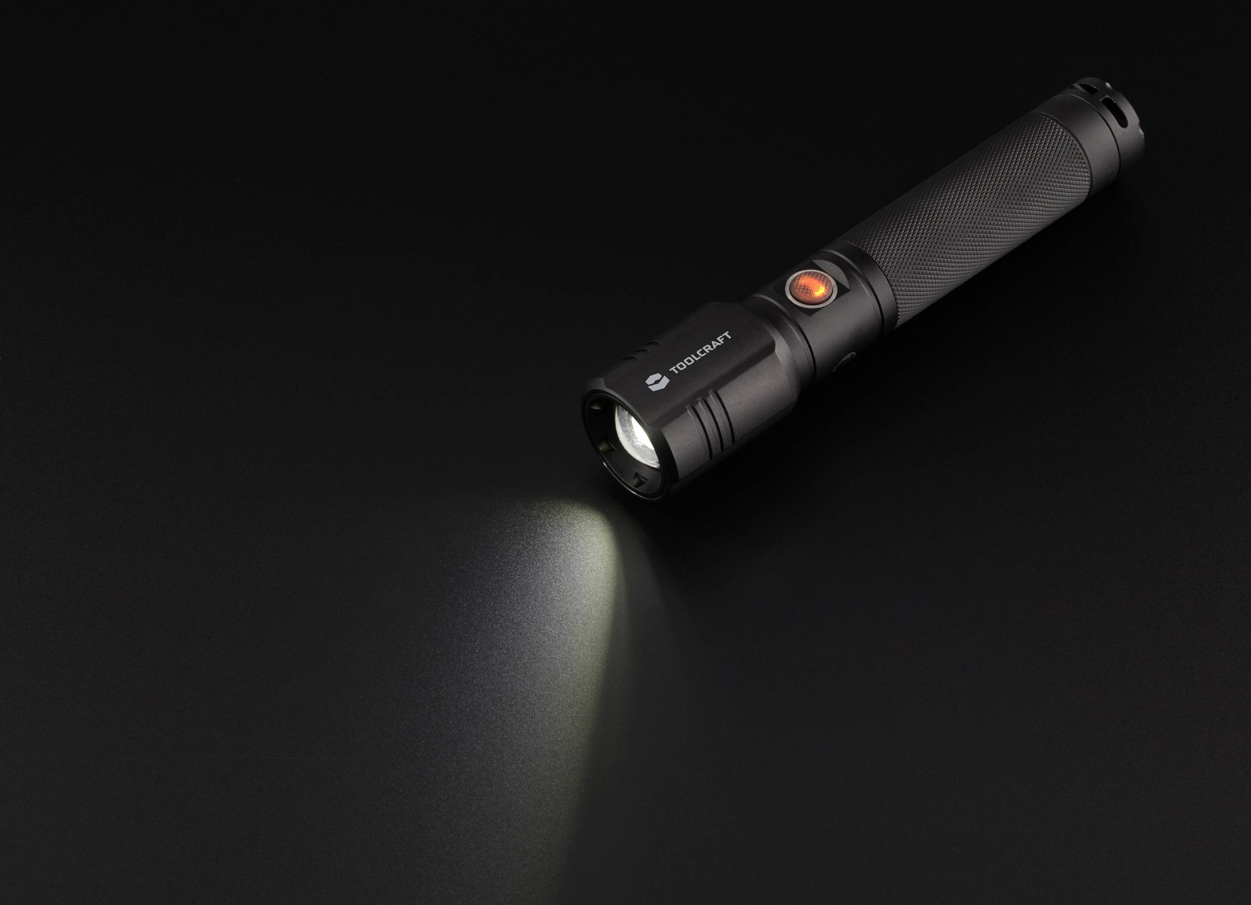 TOOLCRAFT SMD LED Taschenlampe verstellbar, mit USB-Schnittstelle, mit Stroboskopmodus akkubetrieben 1000lm 35h 194g