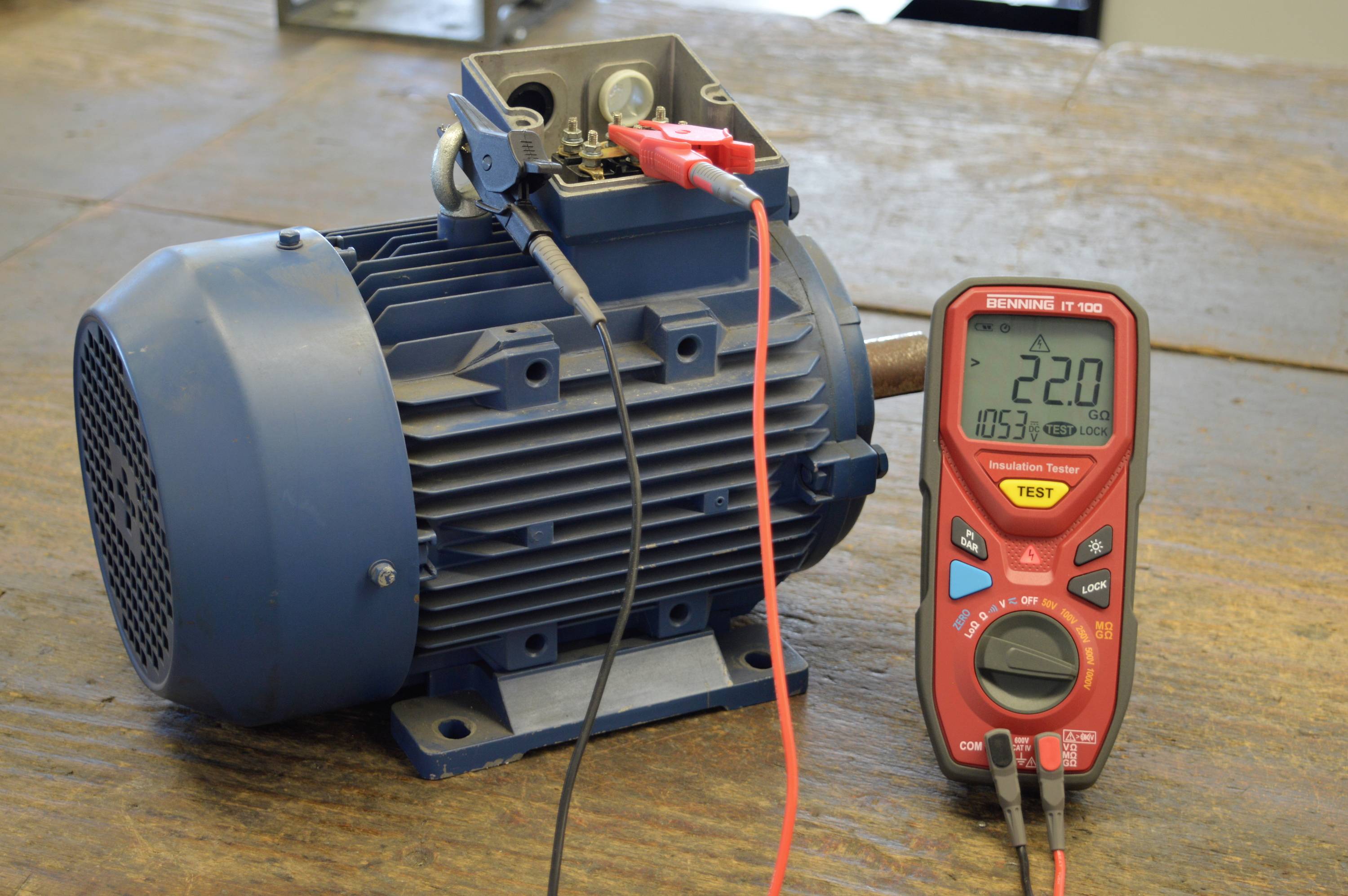 Benning IT 100 Isolationsmessgerät 50 V, 100 V, 250 V, 500 V, 1000 V 20 GΩ