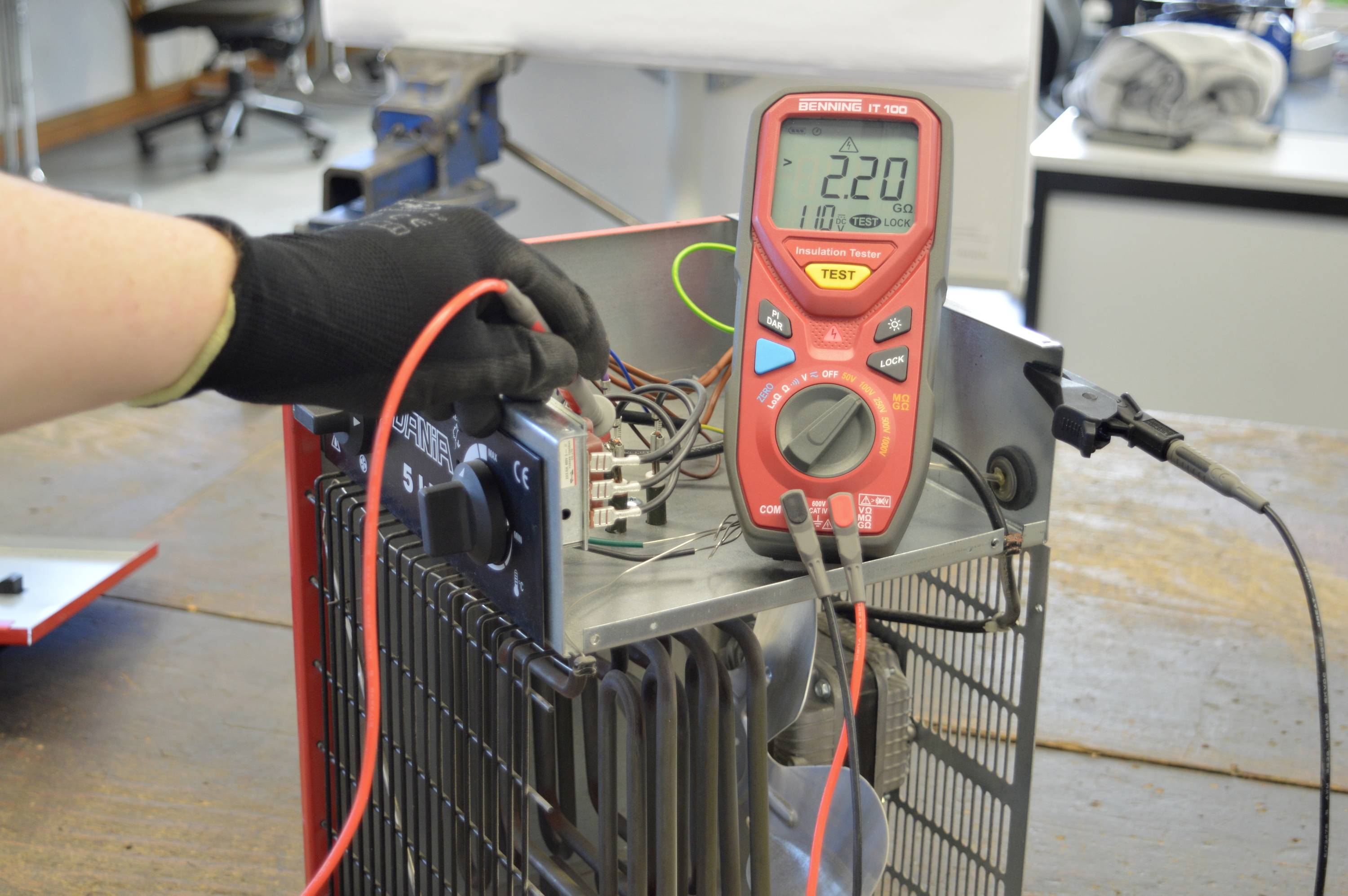 Benning IT 100 Isolationsmessgerät 50 V, 100 V, 250 V, 500 V, 1000 V 20 GΩ