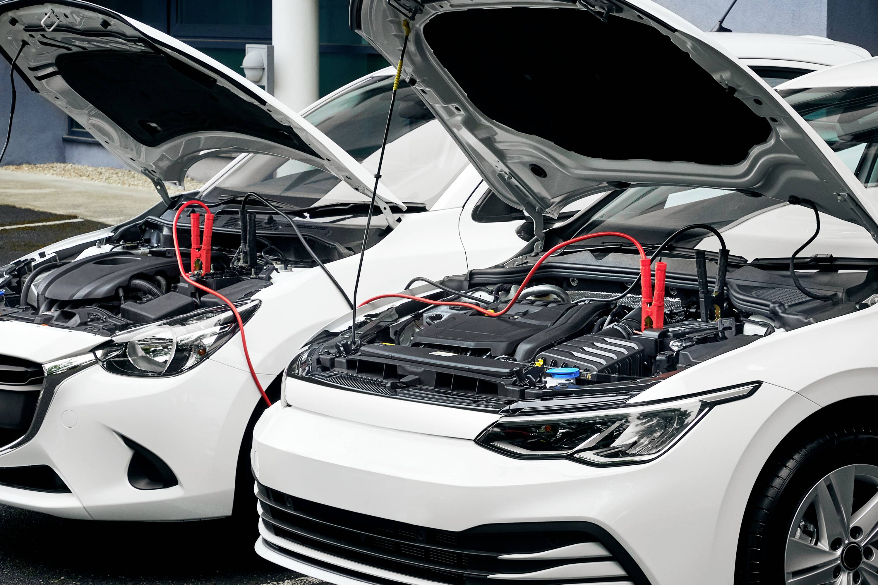 Osram Automotive BATTERYstart STARTER CABLE 250A Starthilfekabel 25mm² Aluminium (kupferbeschichtet) 3.5m mit Kunststoffzangen