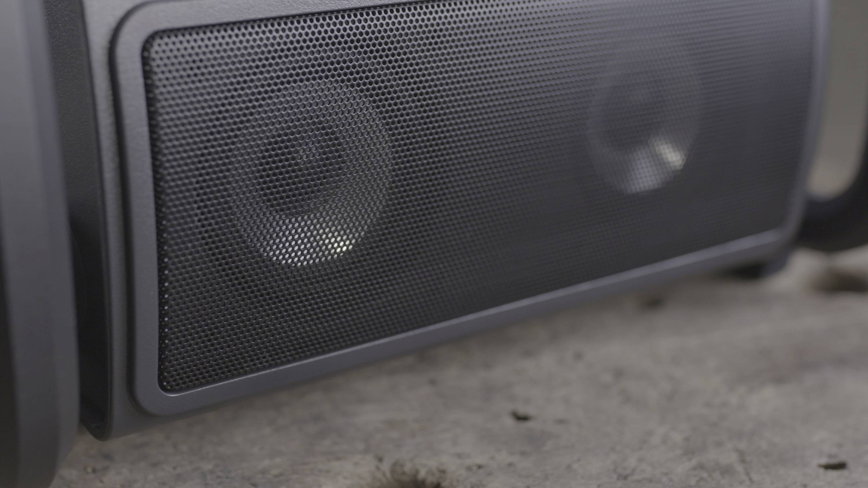 PerfectPro RockPro Baustellenradio DAB+, UKW AUX, Bluetooth®, USB Akku-Ladefunktion, spritzwassergeschützt, staubdicht, stoßfest