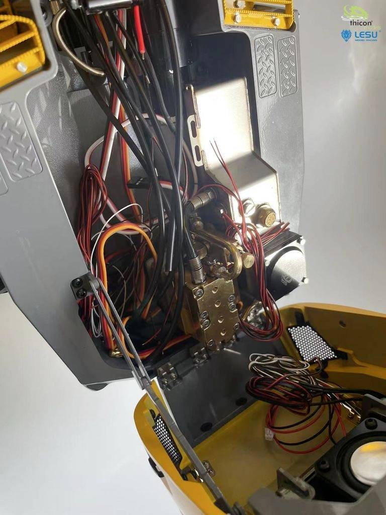 Thicon Models 58420 4x4 Mini-Kipper 6MDX grau/gelb pulverlackiert 1:14 Elektro RC Modell-LKW Bausatz